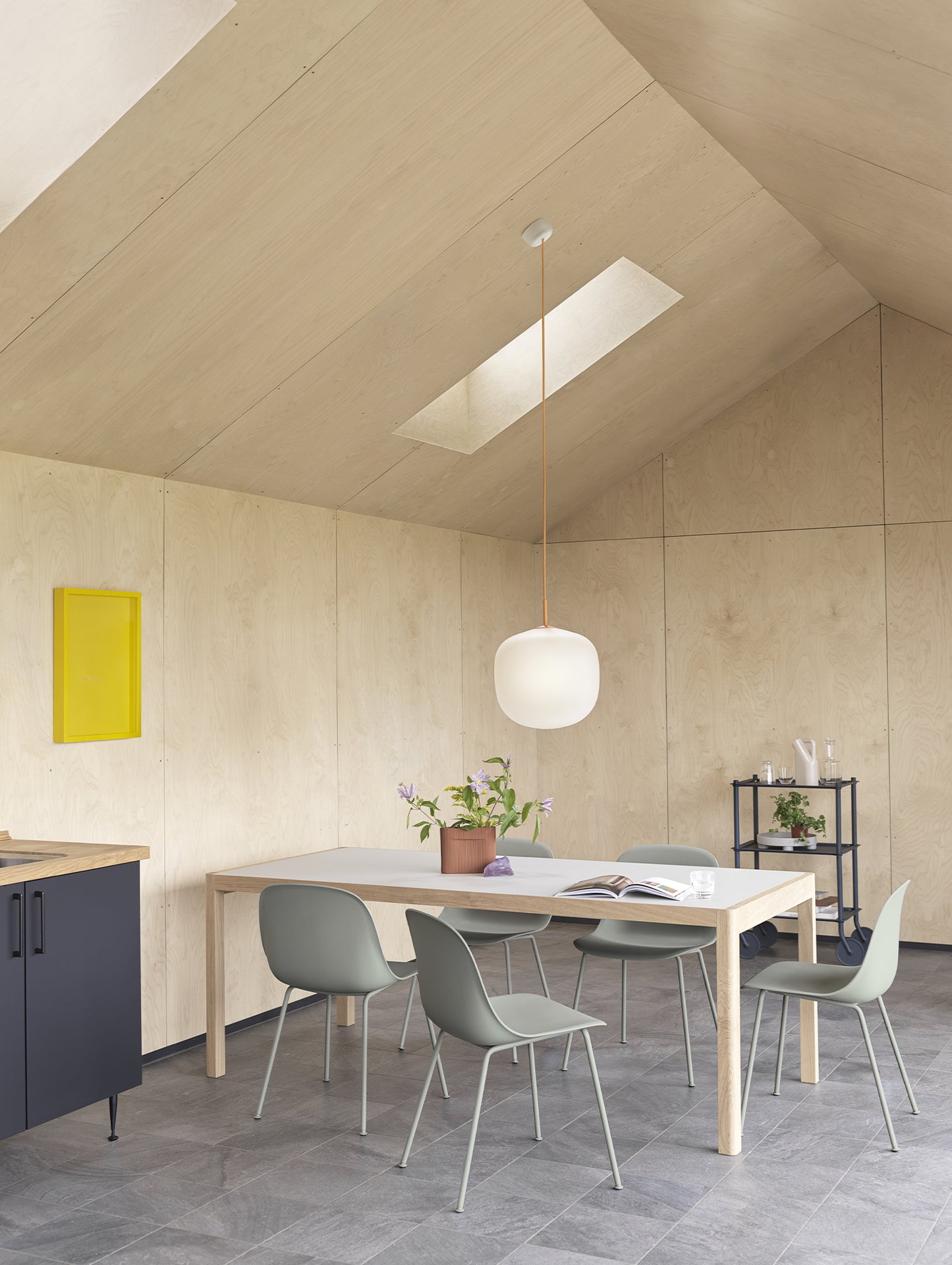 Workshop Table by Muuto - 200 x 92 cm / Warm Grey Linoleum Top with Lacquered Oak Base