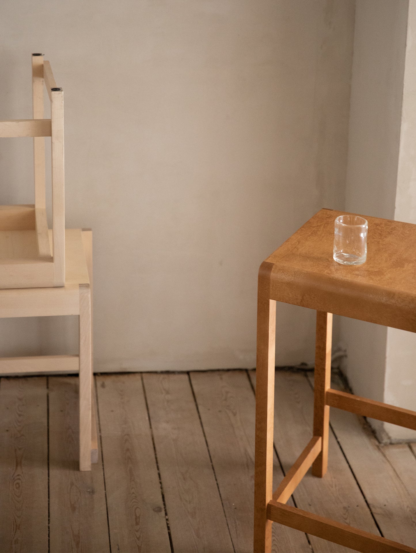 Bar Stool 01 - Warm Brown Oiled Birch Wood