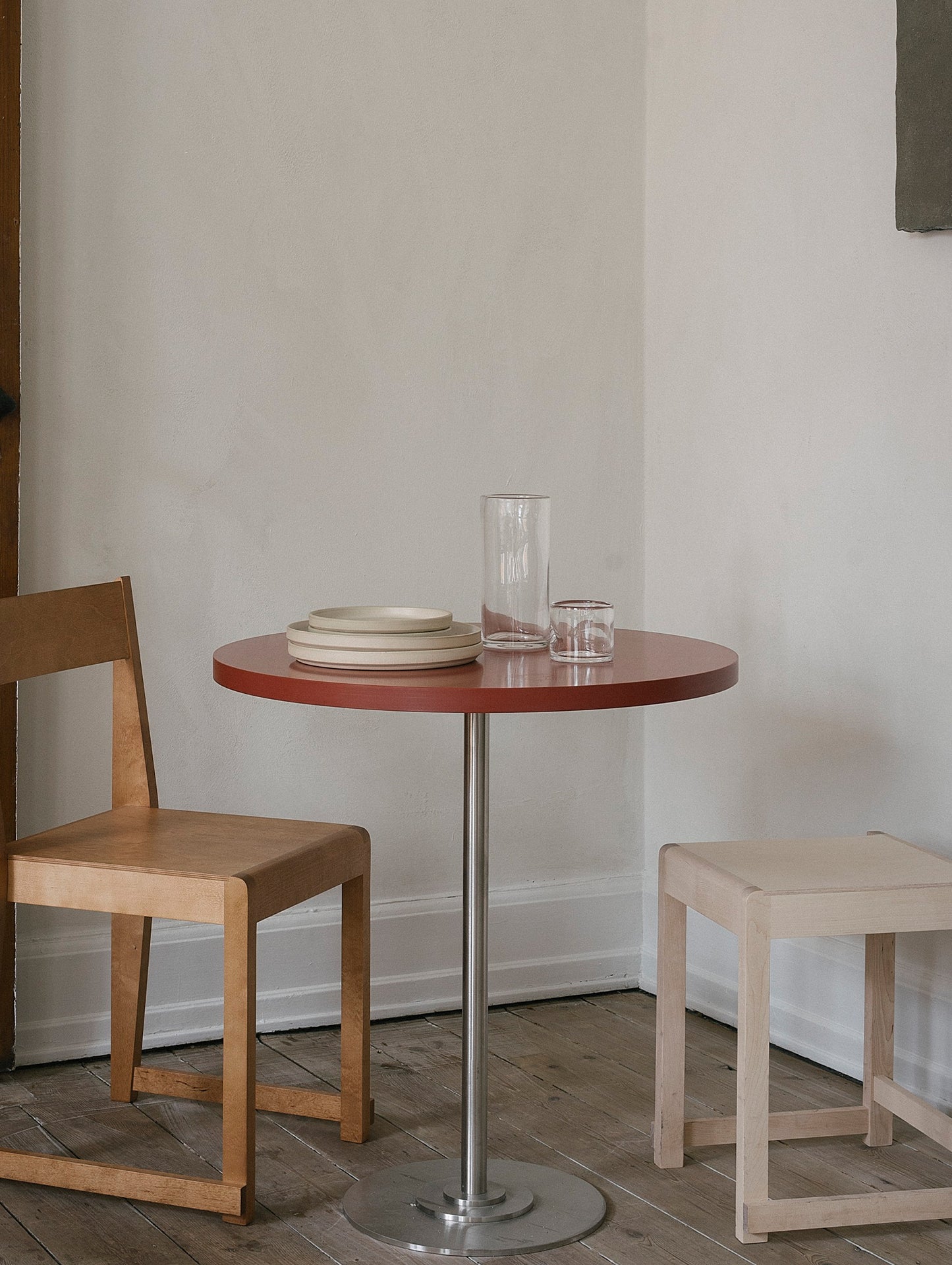 0405 Wide Glass by Frama