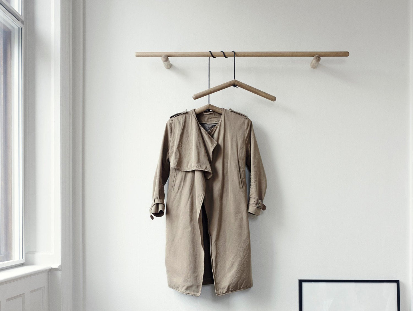 Georg Coat Rack