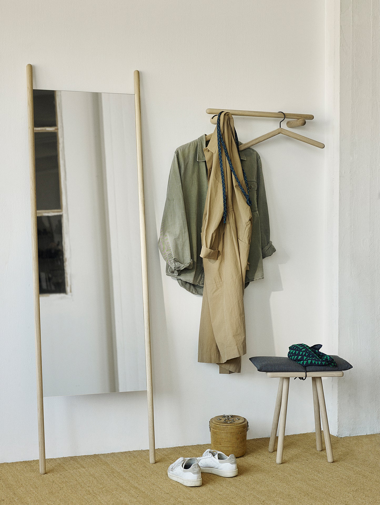 Georg Mirror by Fritz Hansen - Untreated Oak