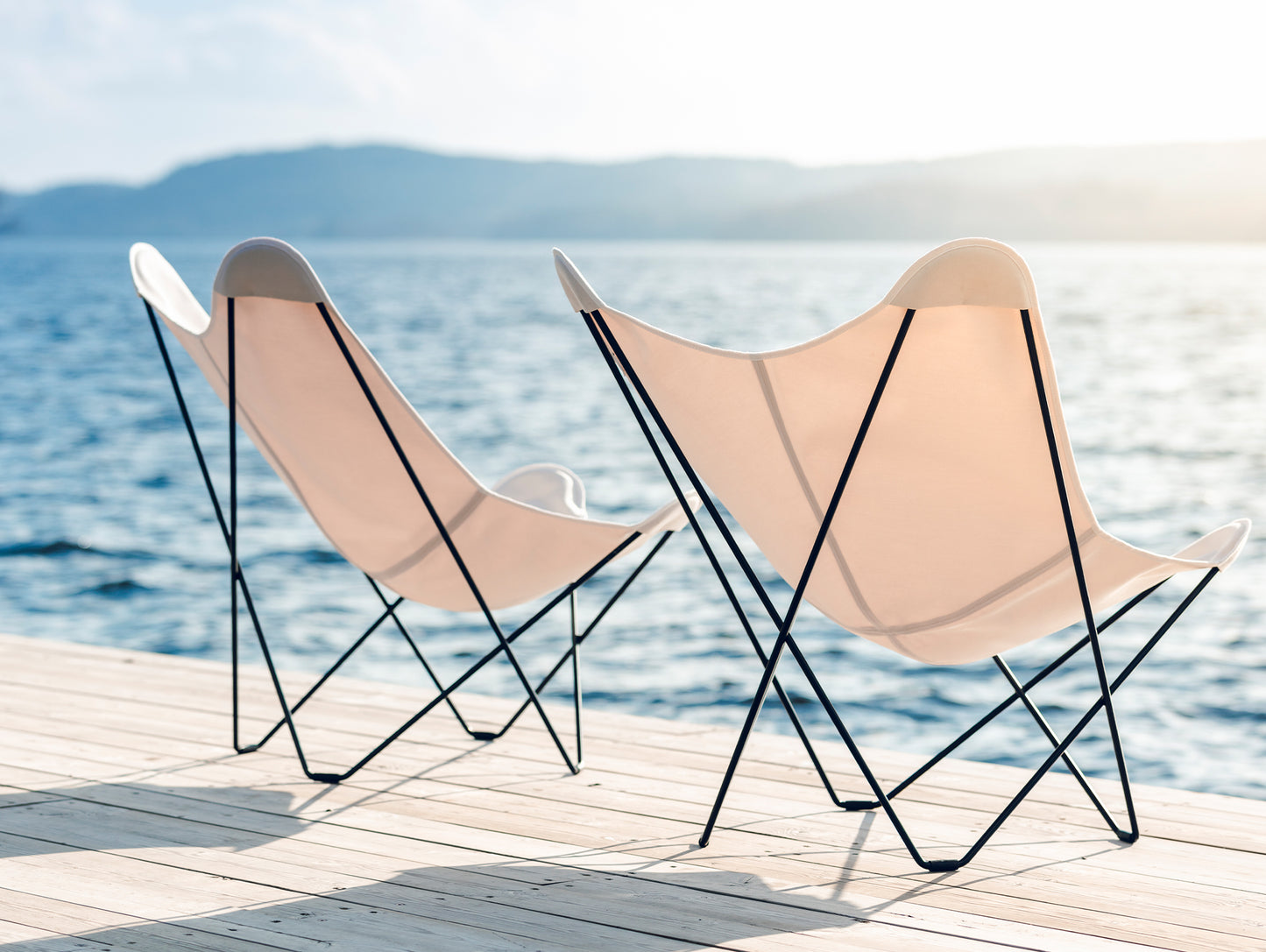 Sunshine Mariposa Butterfly Chair by Cuero - Zinc Coated Black Steel Frame