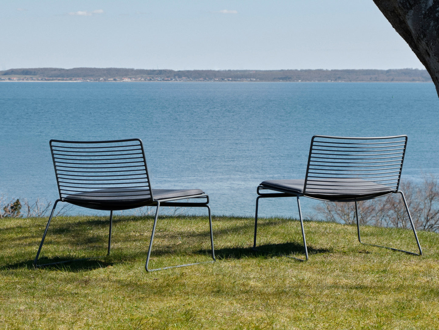 Hee Lounge Chair Seat Cushion by HAY - Anthracite Olefin