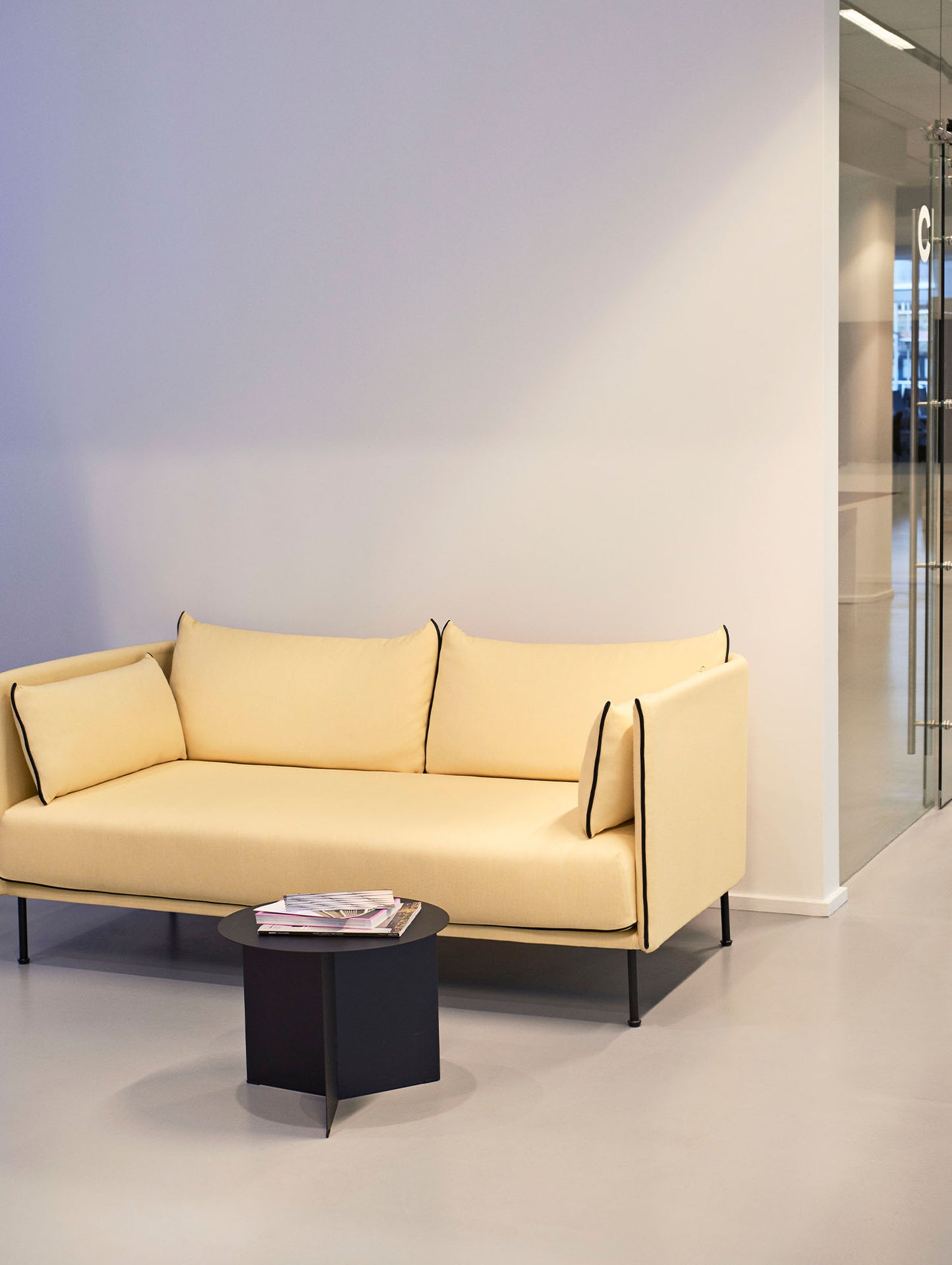 Silhouette Sofa - Balder 432, Black Painted Steel Base, Black Sense Leather Piping
