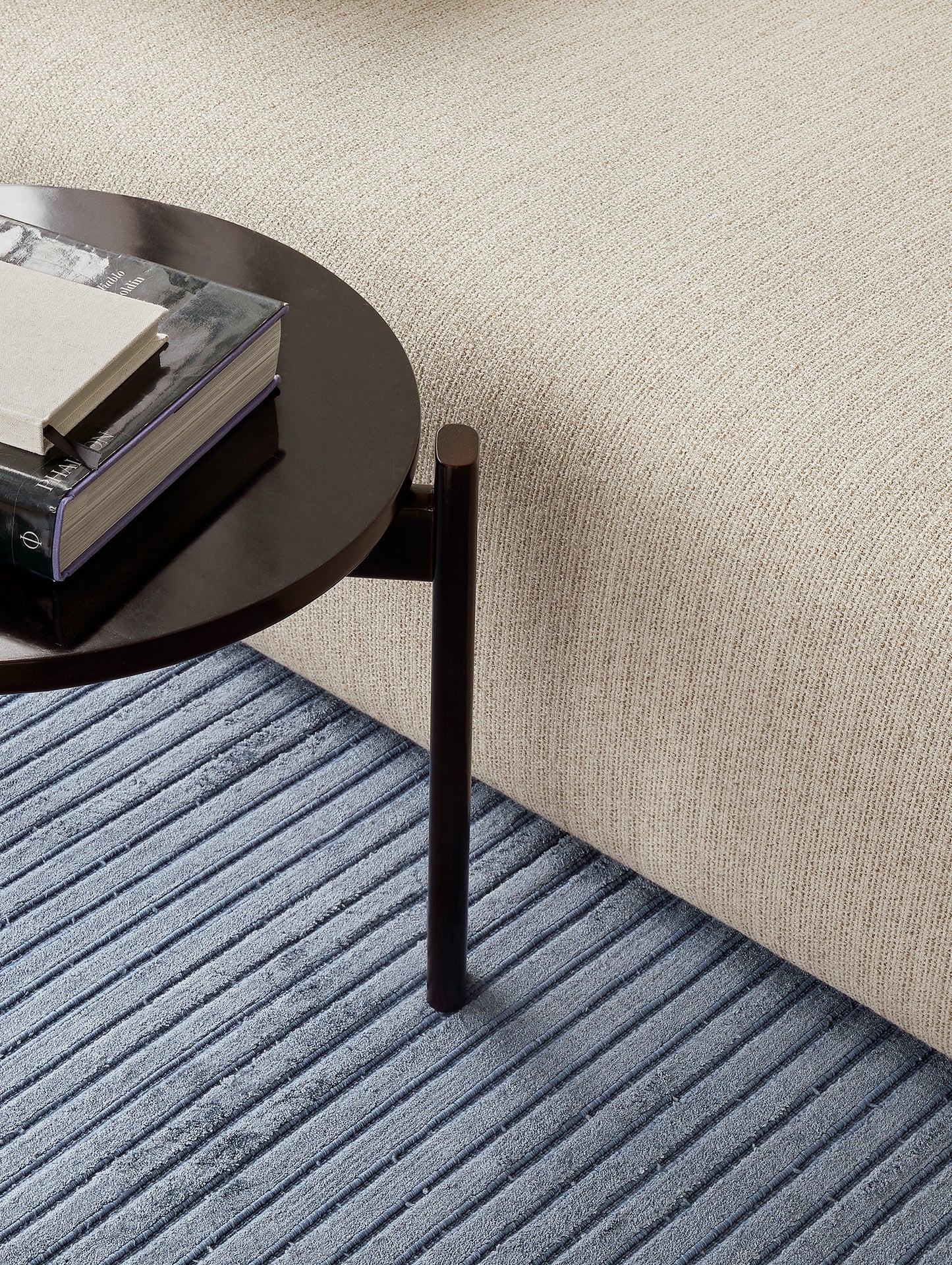 Houkime Rug / Midnight Blue / Menu