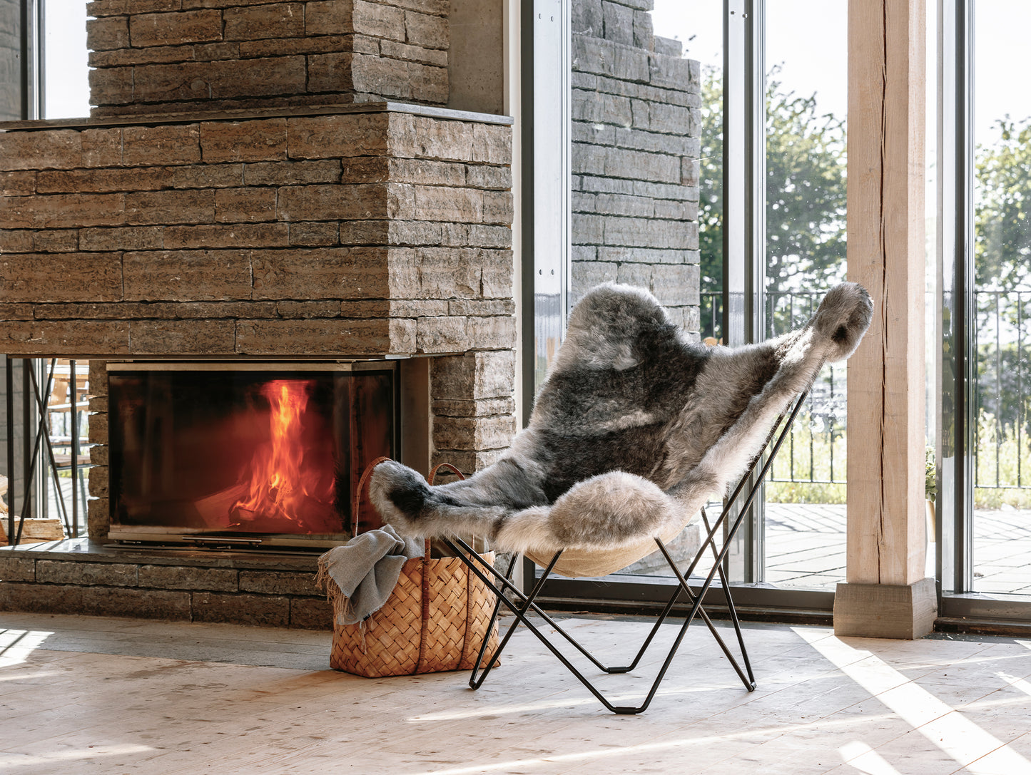 Mariposa Butterfly Sheepskin Chair by Cuero - Black Powder Coated Steel Frame / Shorn Grey