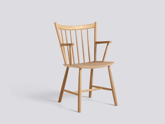 Matt Lacquered Oak J42 chair by HAY