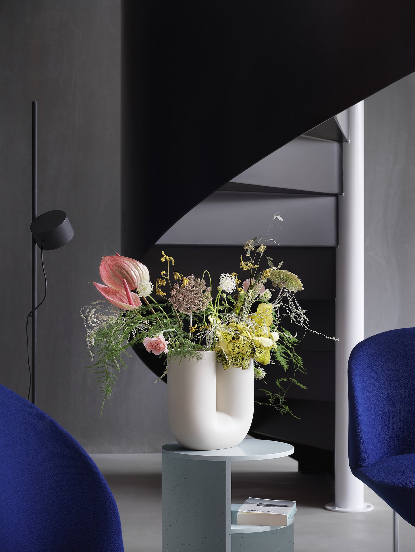 Sand Kink Vase by Muuto