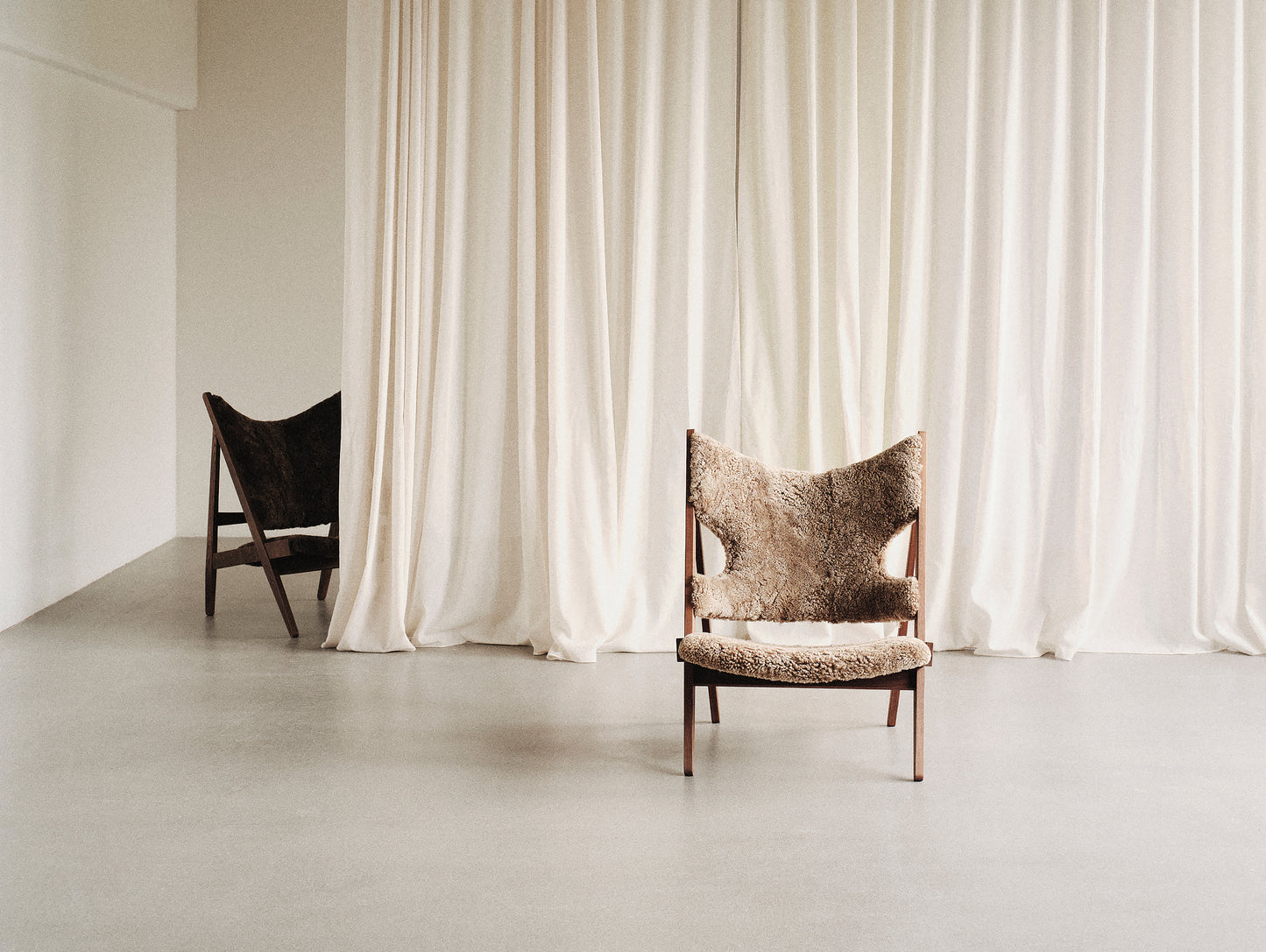 Knitting Chair - Sheepskin