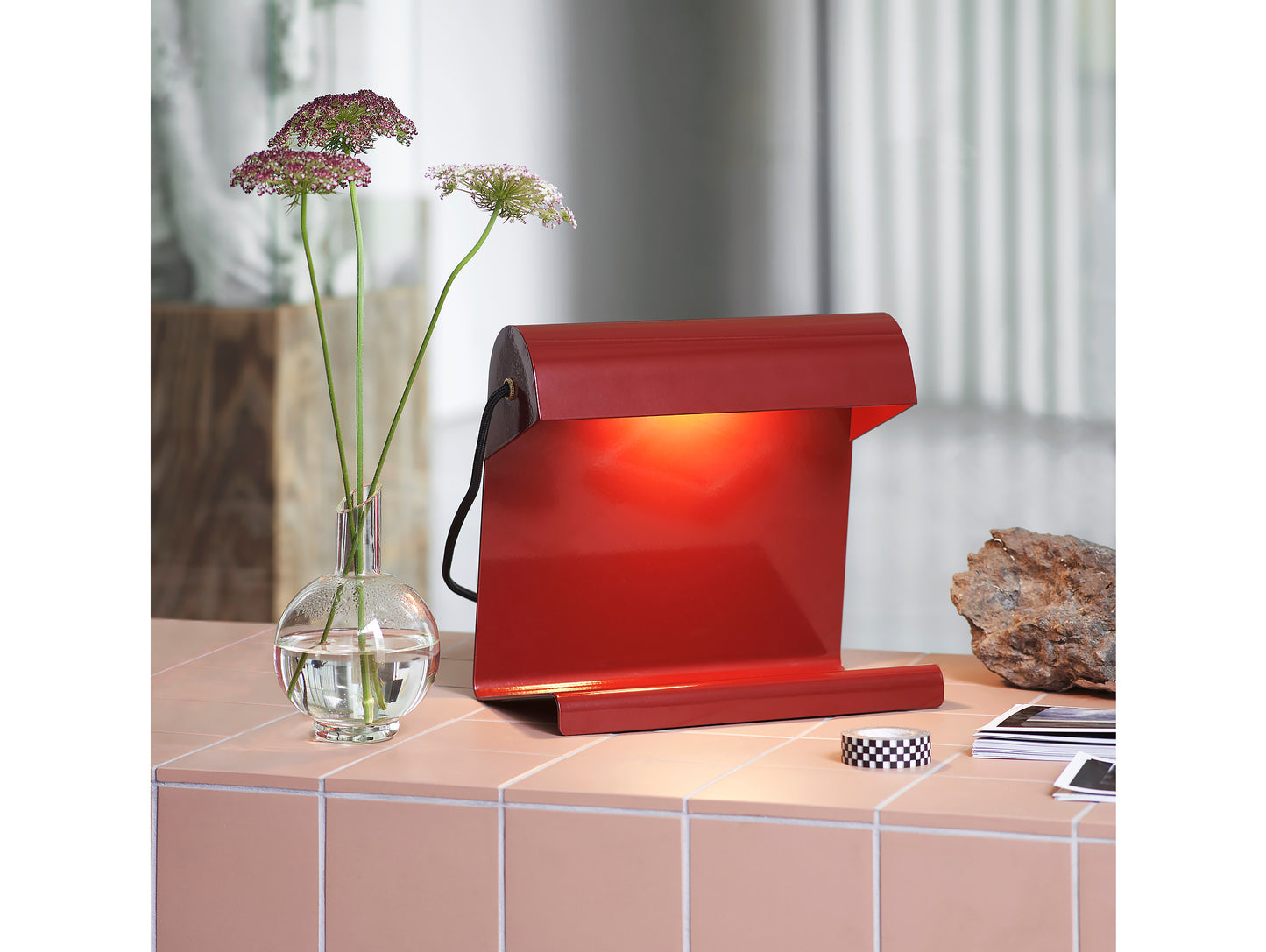 Lampe de Bureau by Vitra - Japanese Red