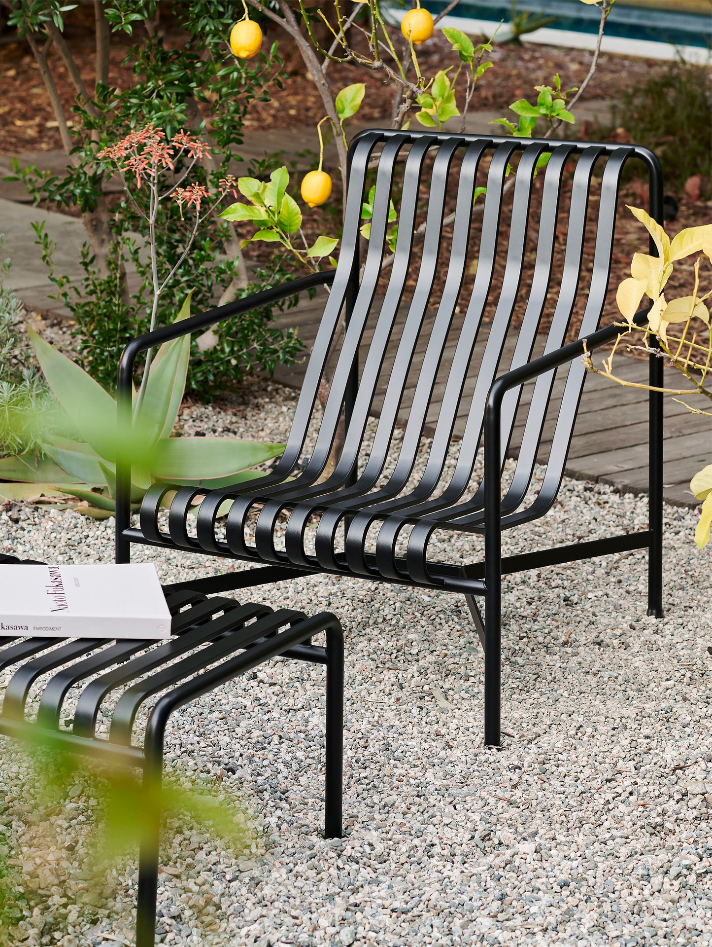 Palissade Lounge Chair, High, Anthracite