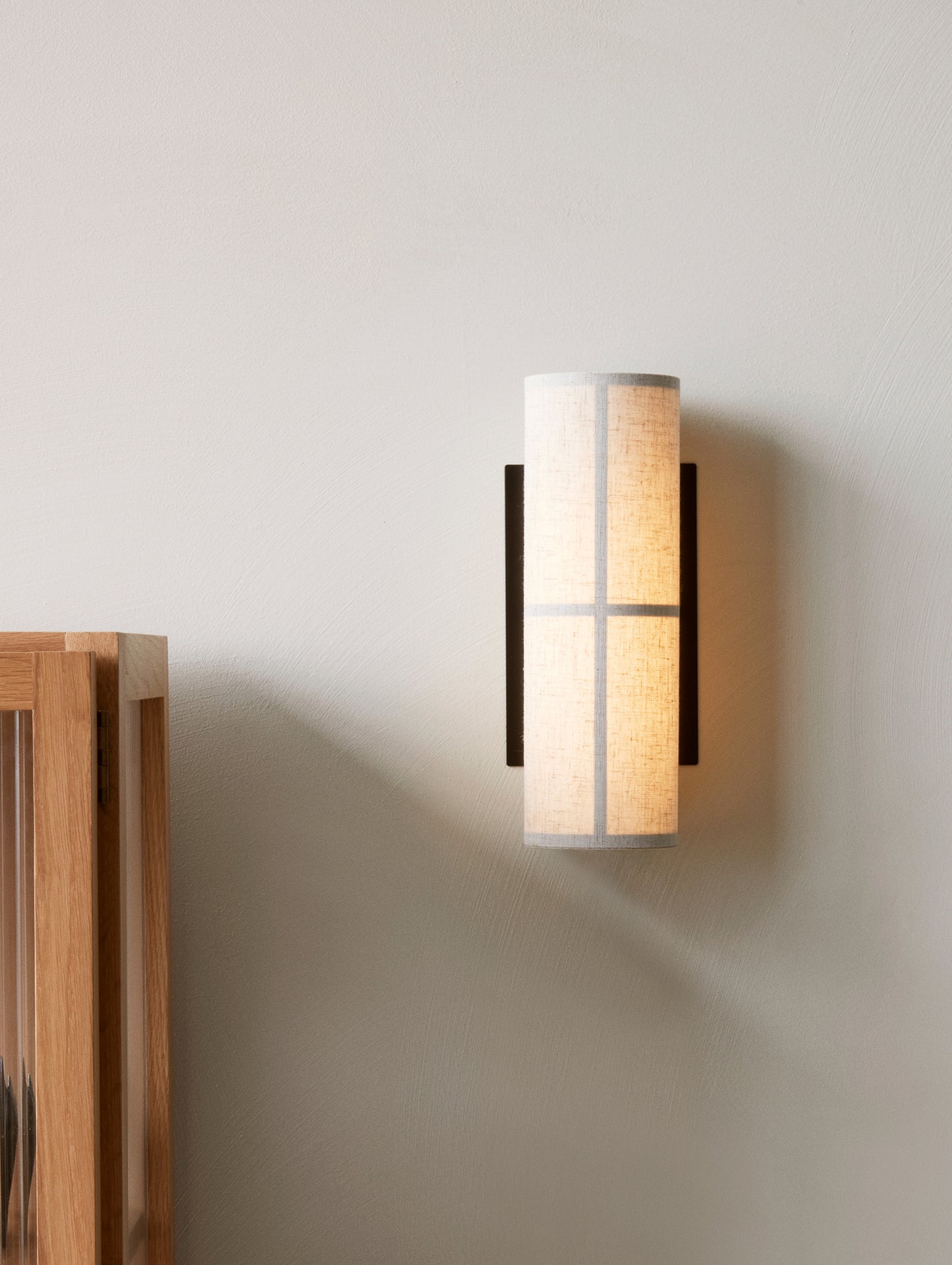 Hashira Wall Lamp by Menu - Raw Linen