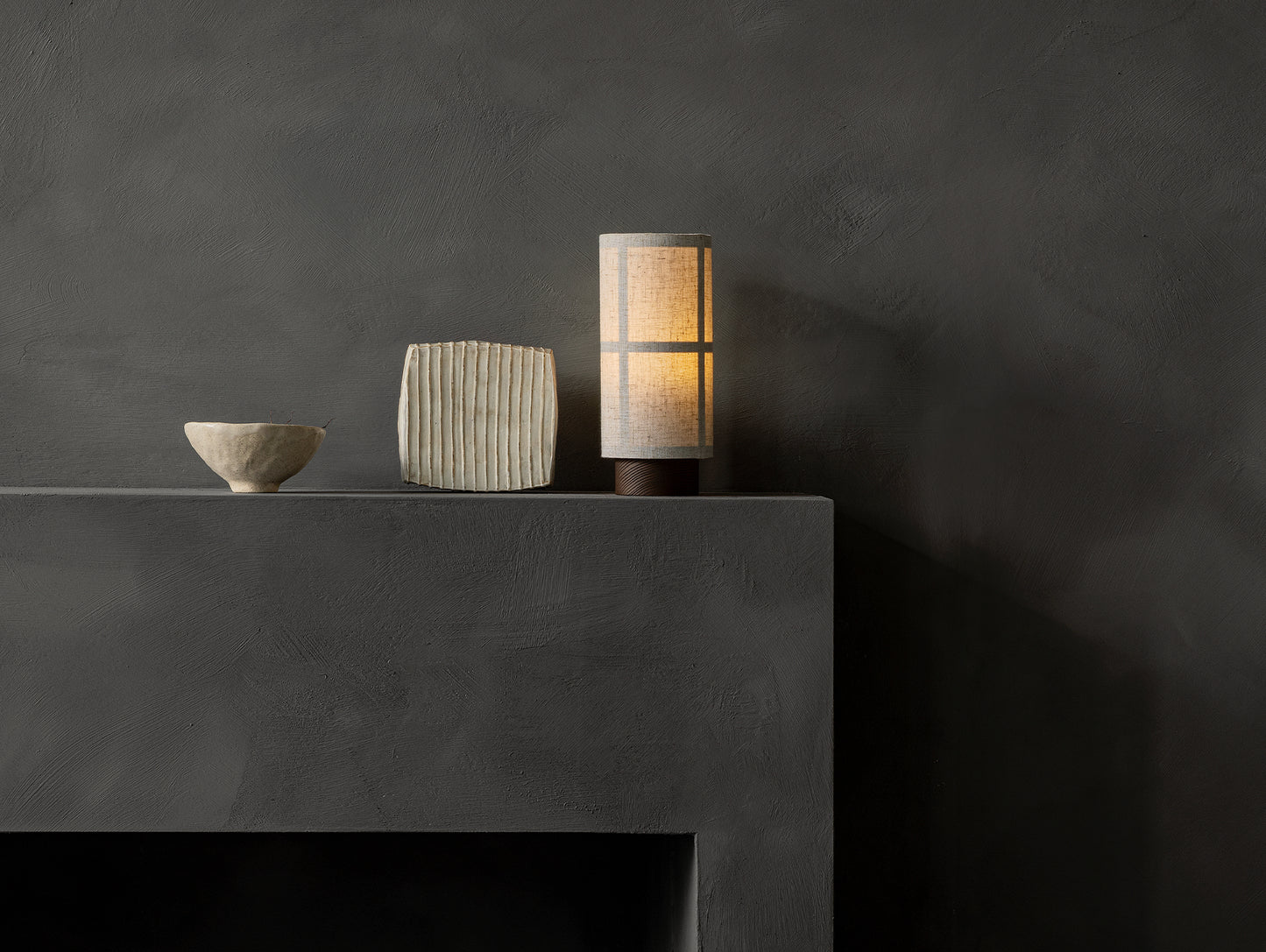 Hashira Table Lamp by Menu - Raw Linen