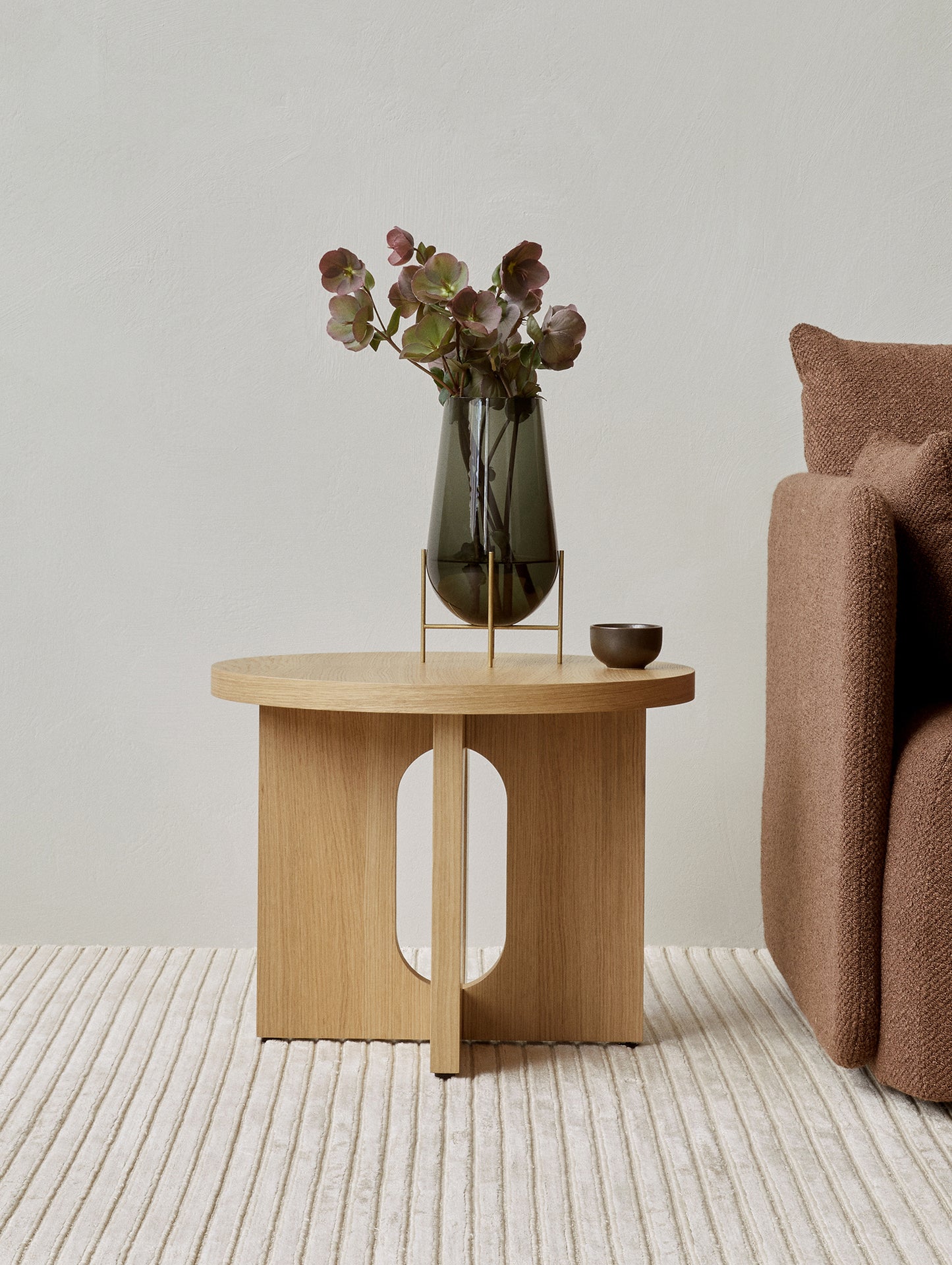 Échasse Vase (Smoke Edition) by Menu