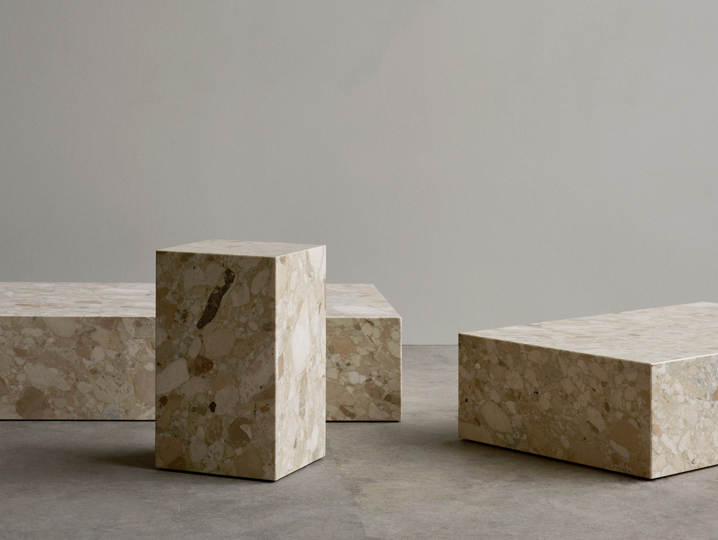 Plinth Tall - Calacatta Viola Marble - Menu