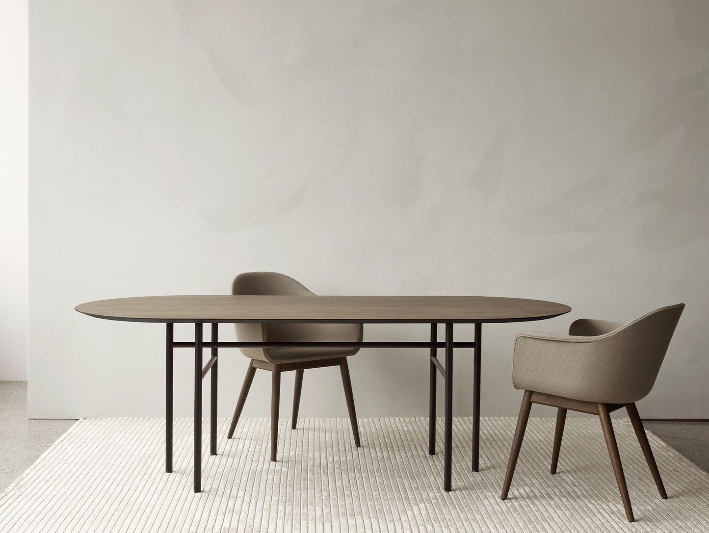 Snaregade Dining Table - Oval