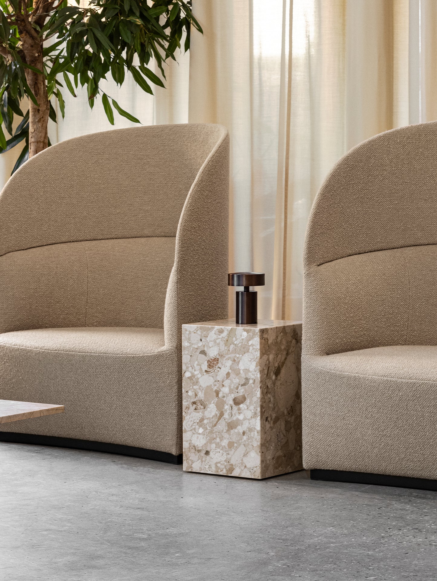 Plinth Tall - Sand Kunis Breccia Marble - Menu