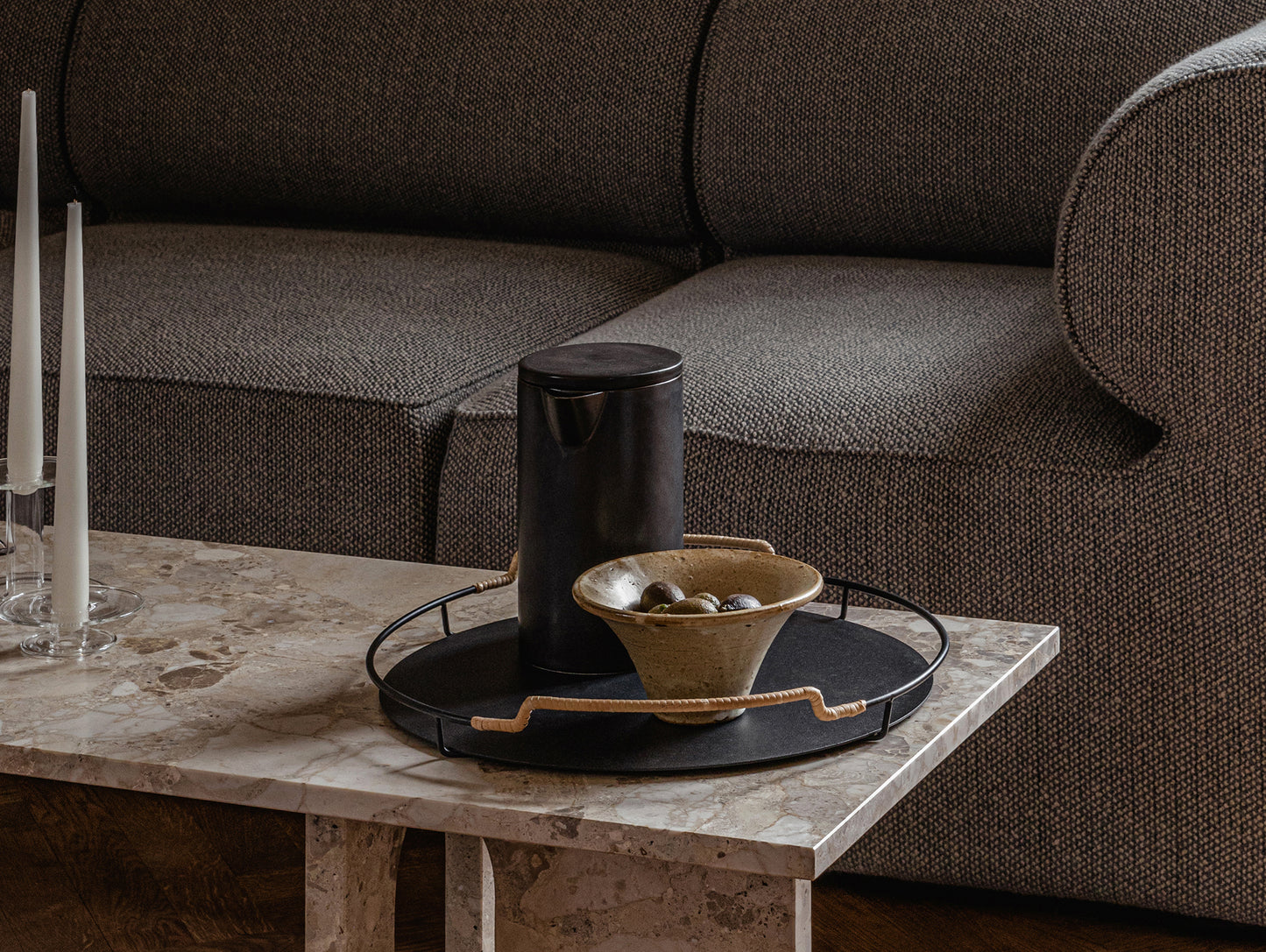 Androgyne Lounge Table
