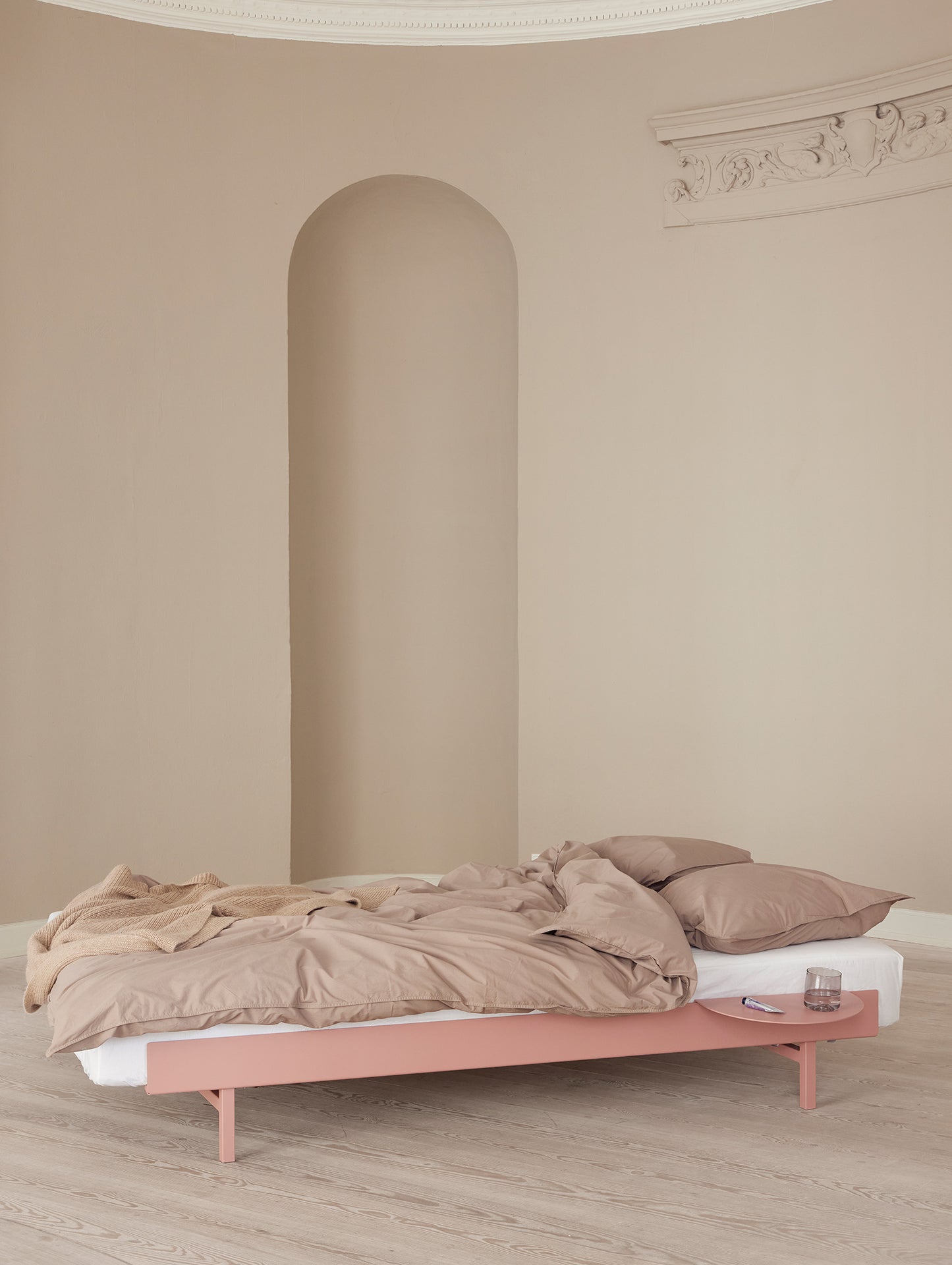 Moebe Expandable Bed - 90 to 180 cm / Dusty Rose