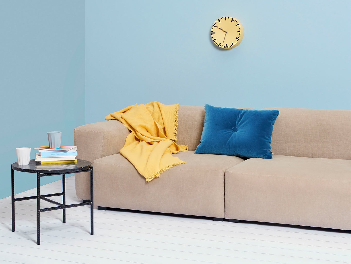 Mags Soft 2.5 Seater Sofa (Low Armrest) Linara Doeskin 216