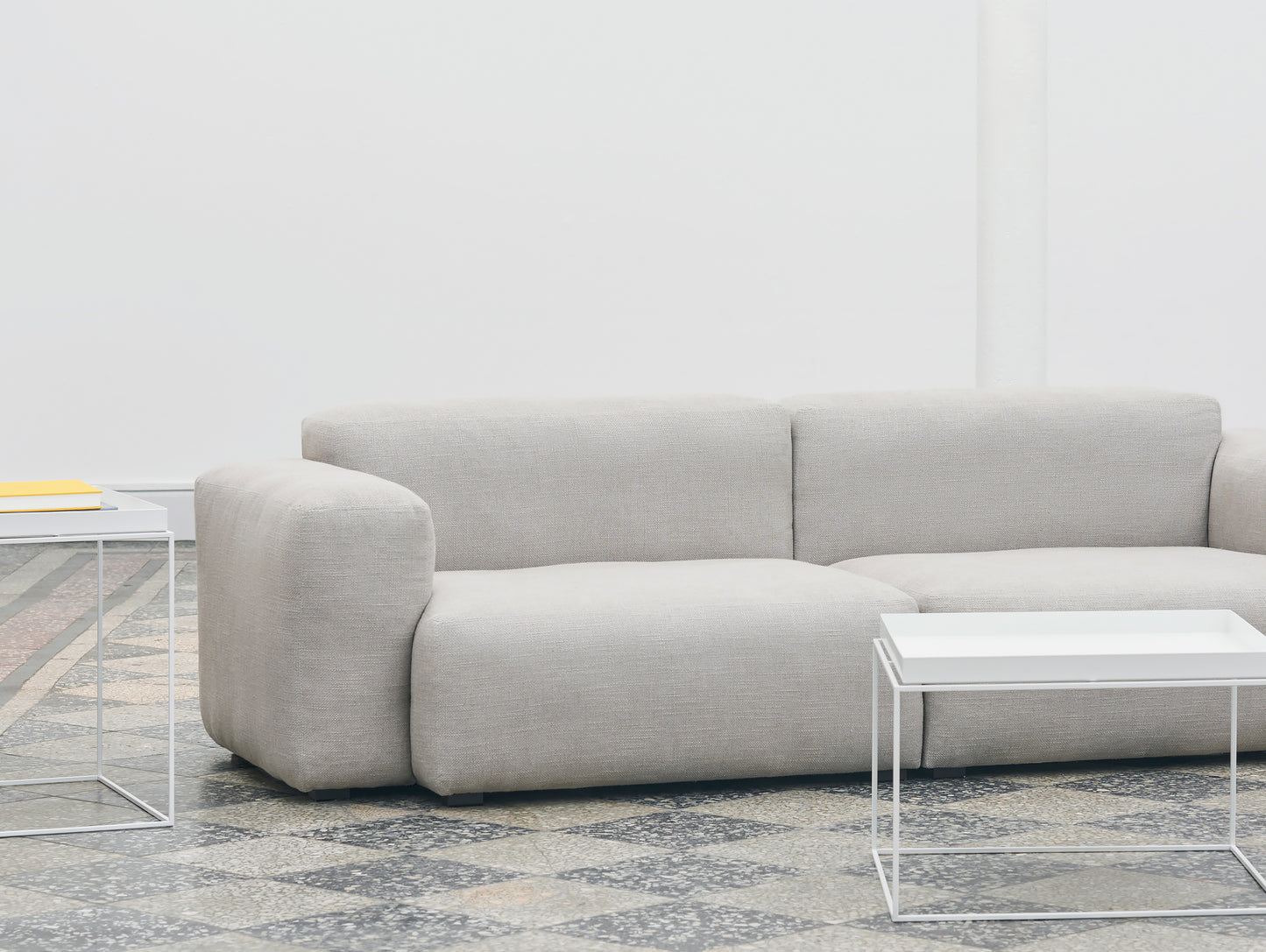 Mags Soft 2.5 Seater Sofa (Low Armrest) Roden Chamois 04