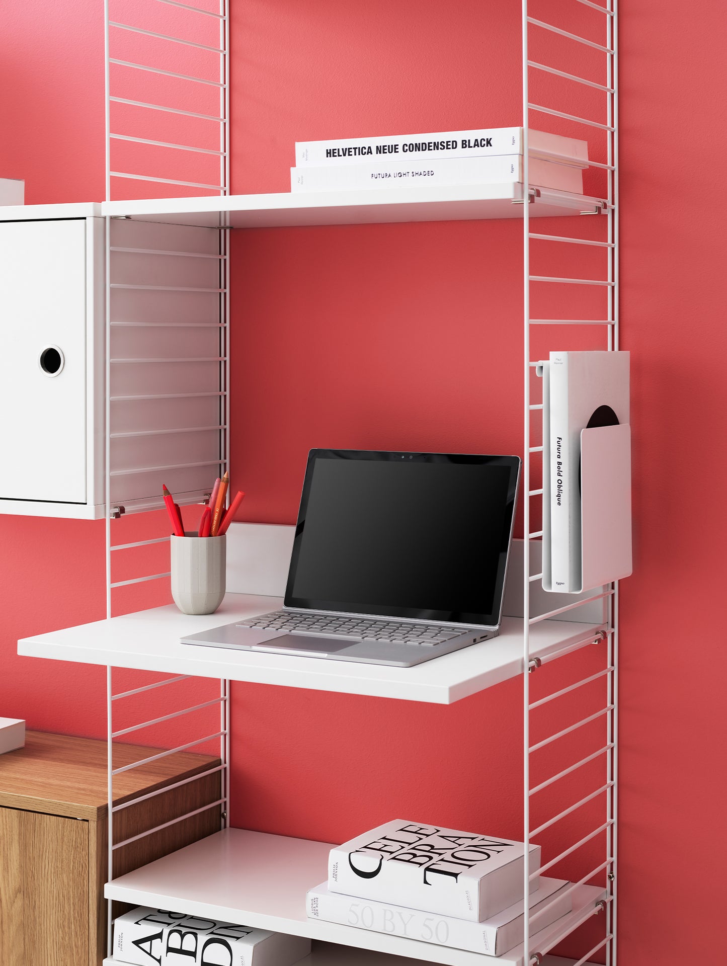 String Media Shelf