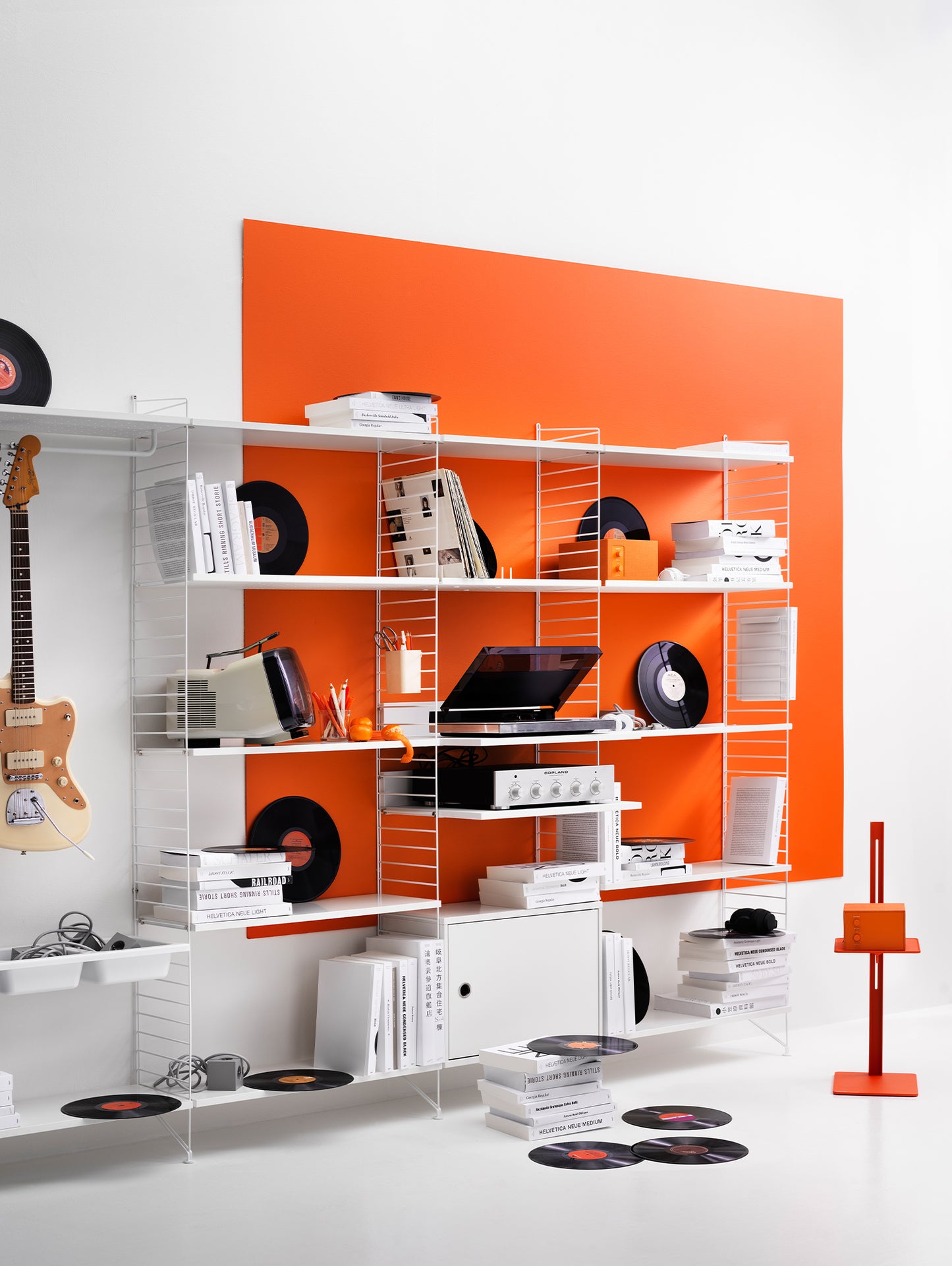 String Media Shelf