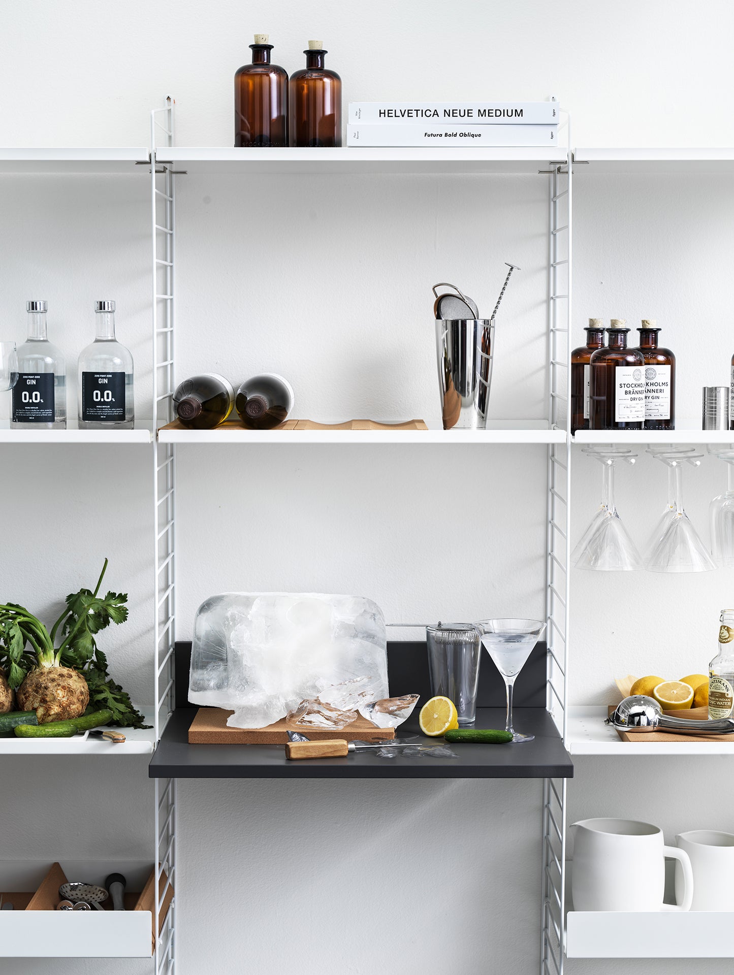 String Media Shelf