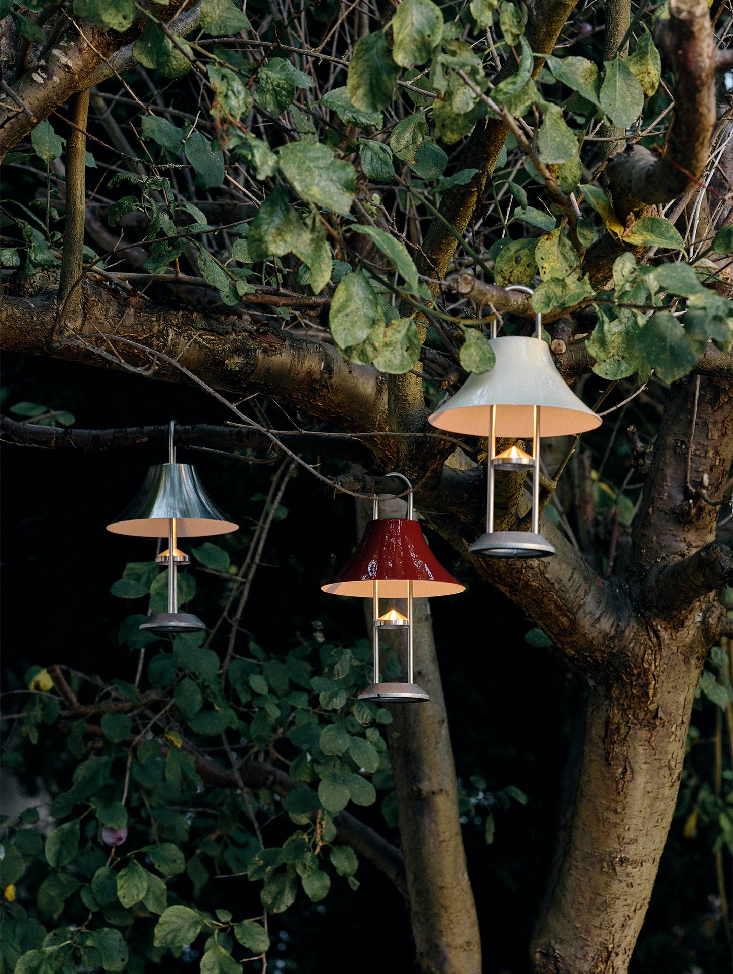 Mousqueton Portable Lamp