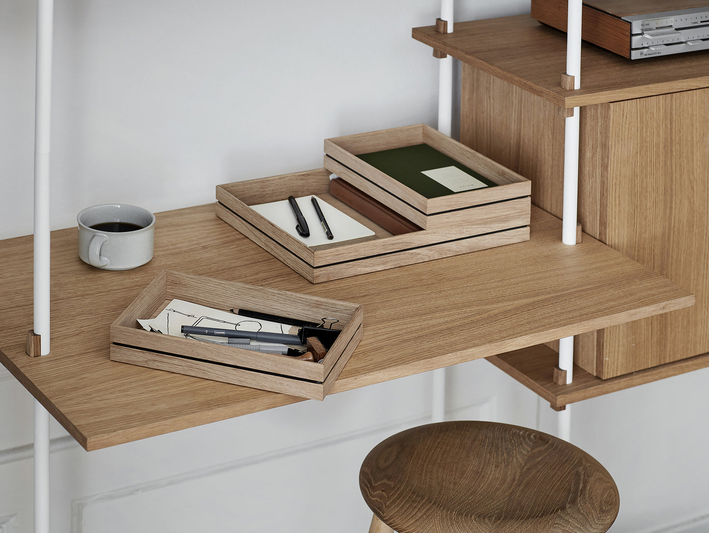 Organise in Oak by Moebe