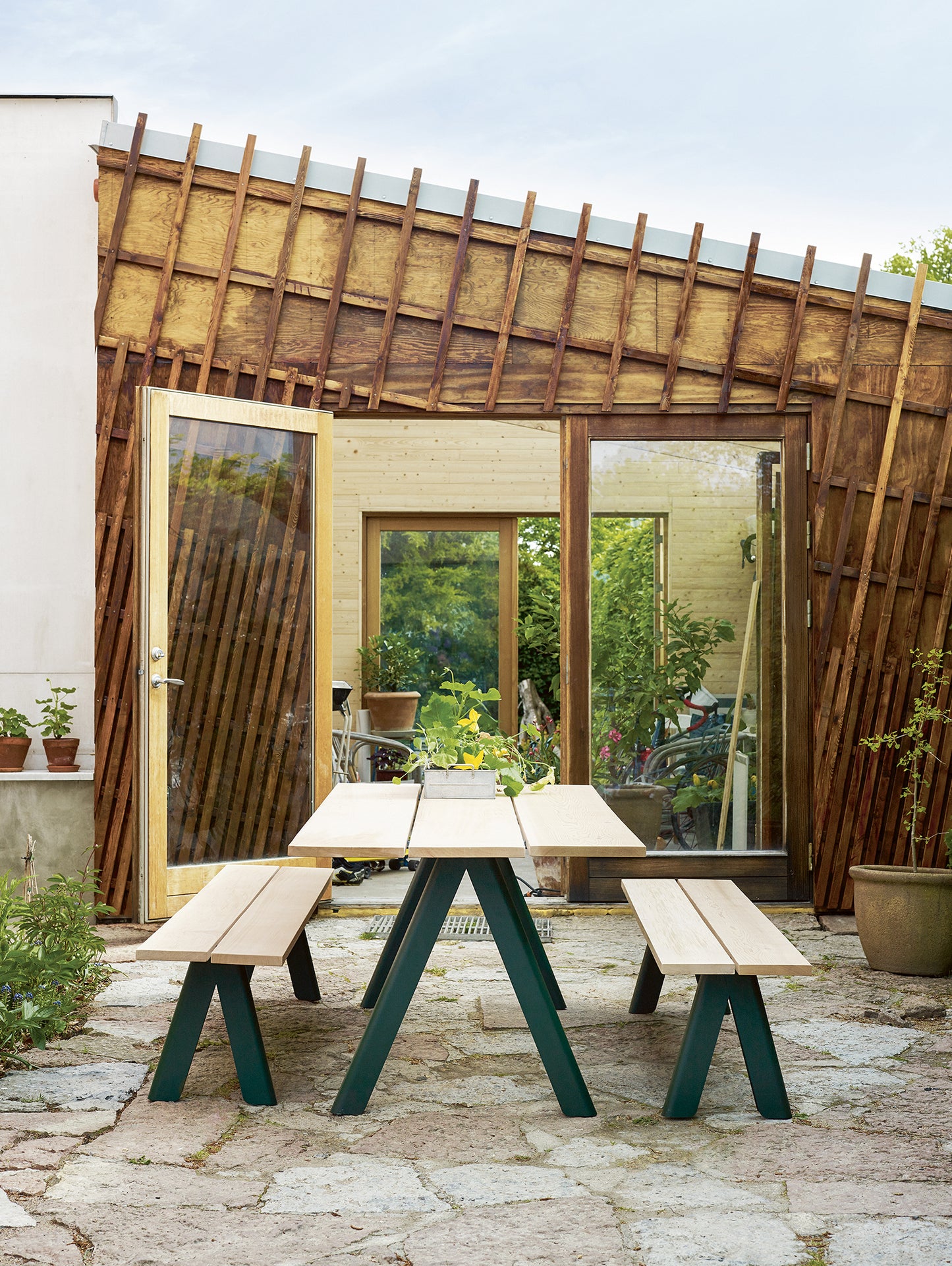 Overlap Outdoor Table by Skagerak - Cedar/Hunter Green