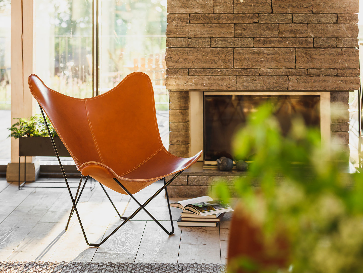 Mariposa Butterfly Leather Chair - Black Frame, Polo Leather Seat