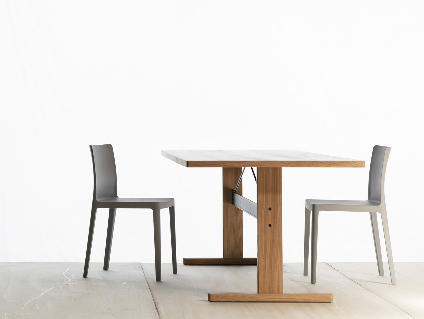 Passerelle Table (Veneer Tabletop) by HAY - Oak Tabletop with Ink Black Crossbar