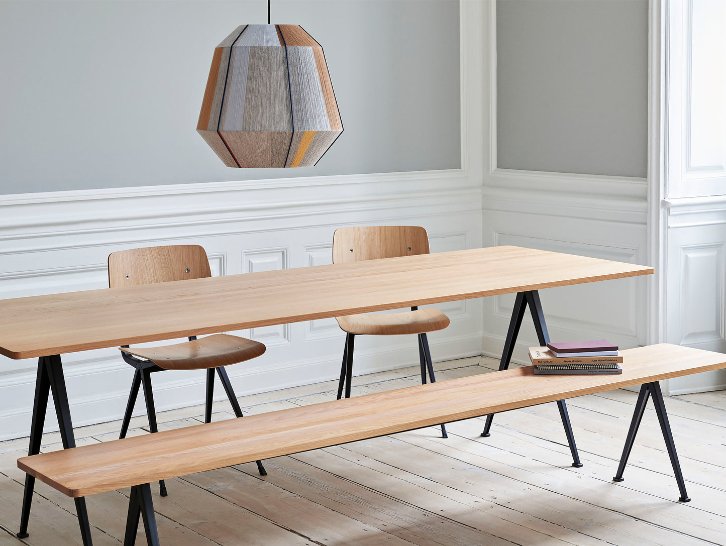 Pyramid Bench 12 - 250 cm Matt Lacquered Oak