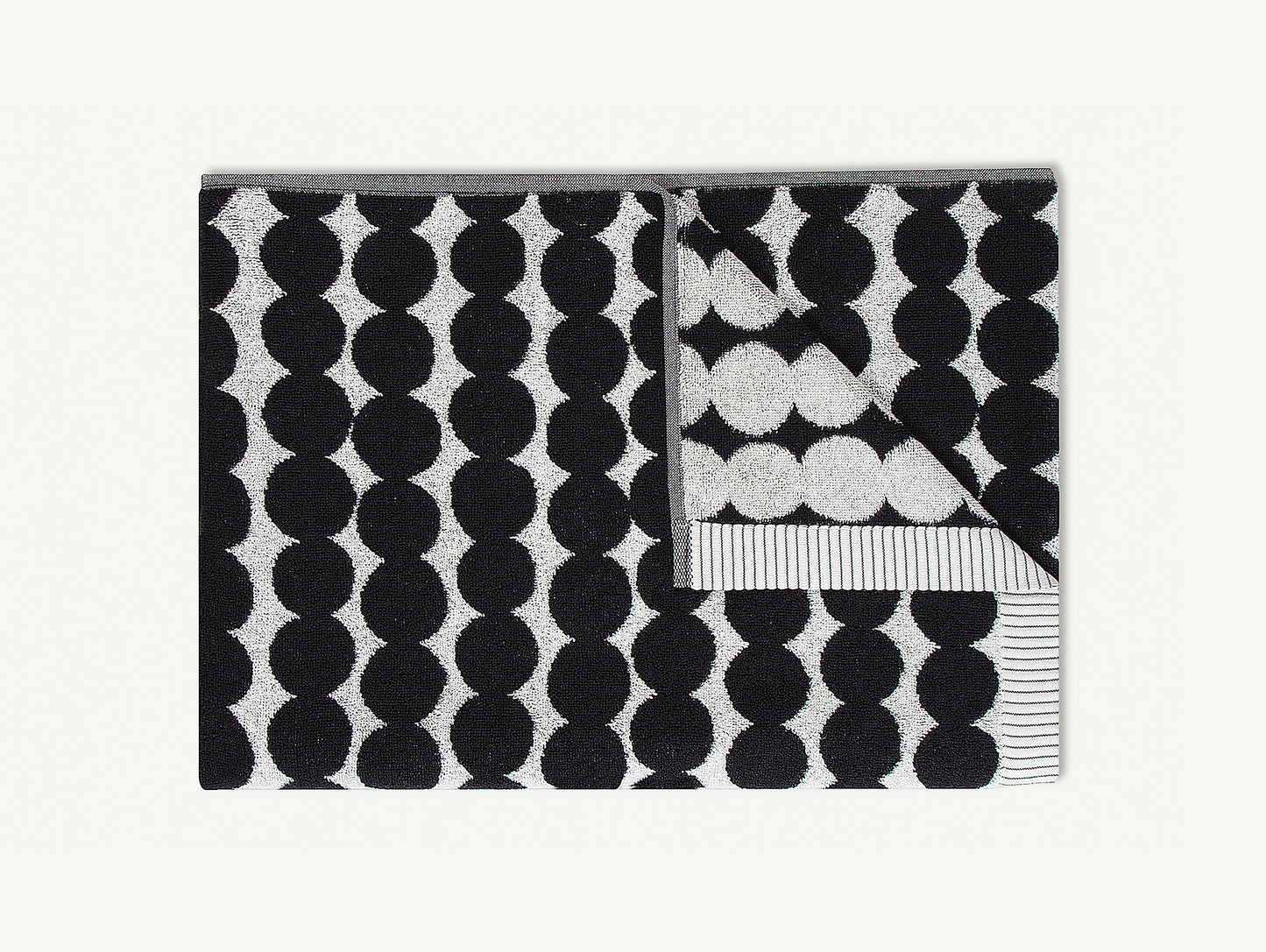 Rasymatto Bath Towel by Marimekko