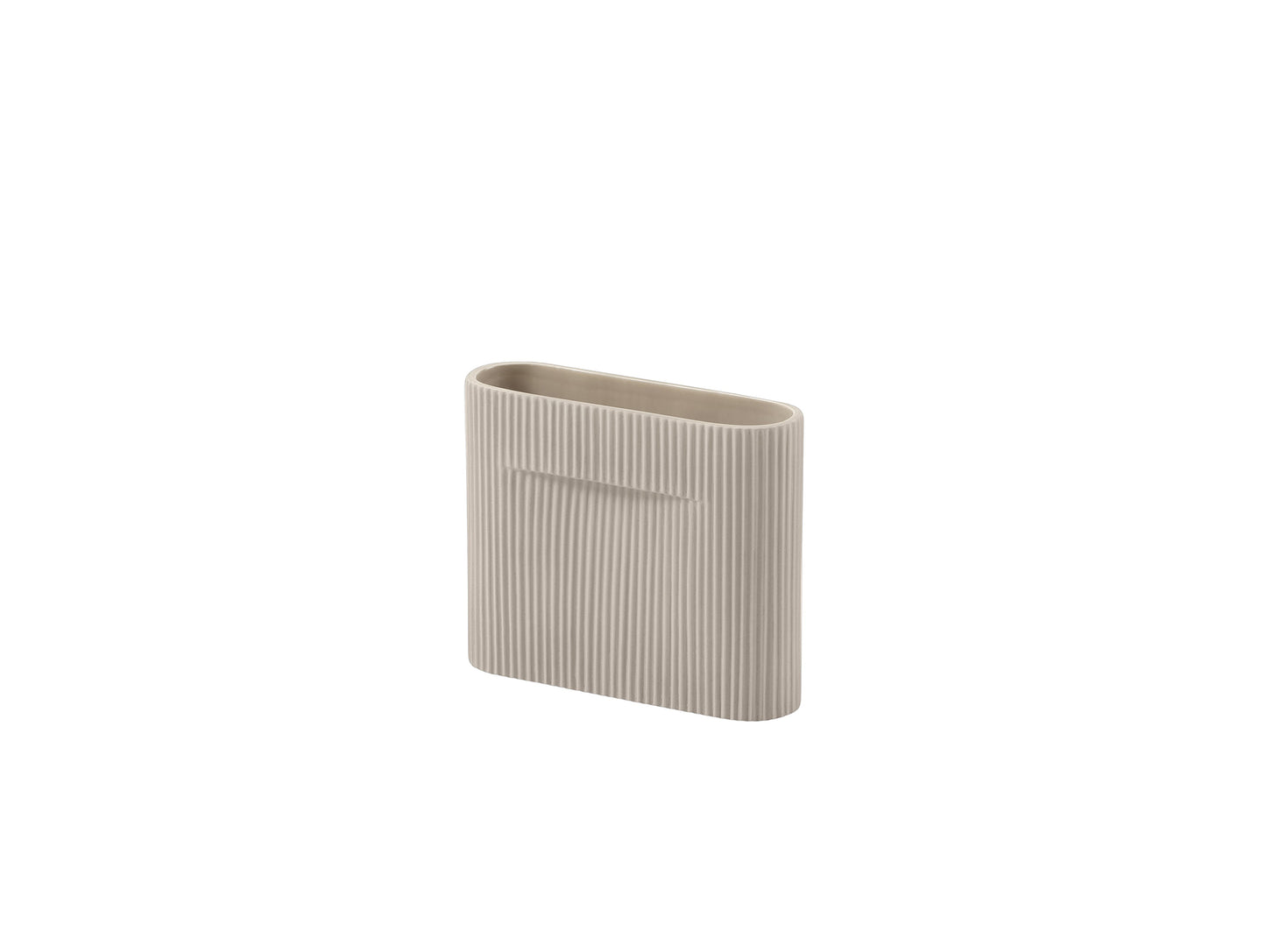 16.5cm Ridge vase in Beige by Muuto