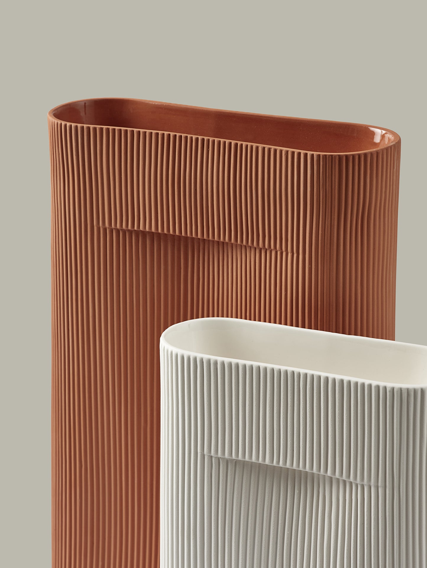 Ridge vases in Terracotta and Off-White by Muuto