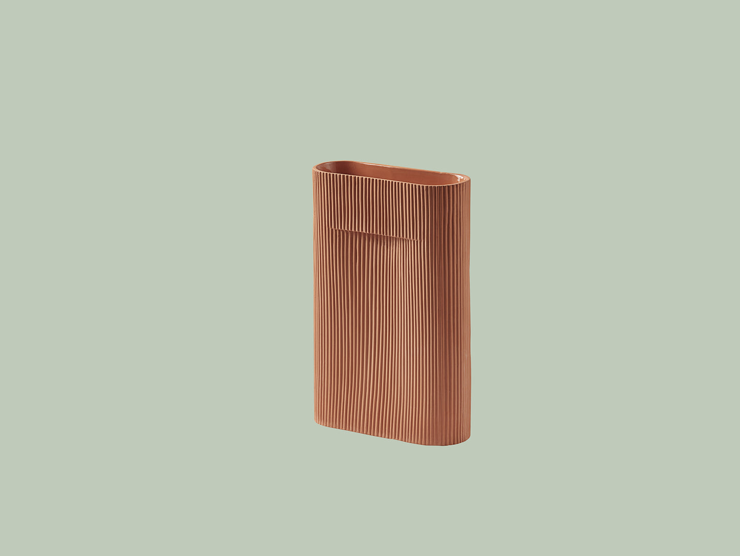 35cm Ridge vase in Terracotta by Muuto