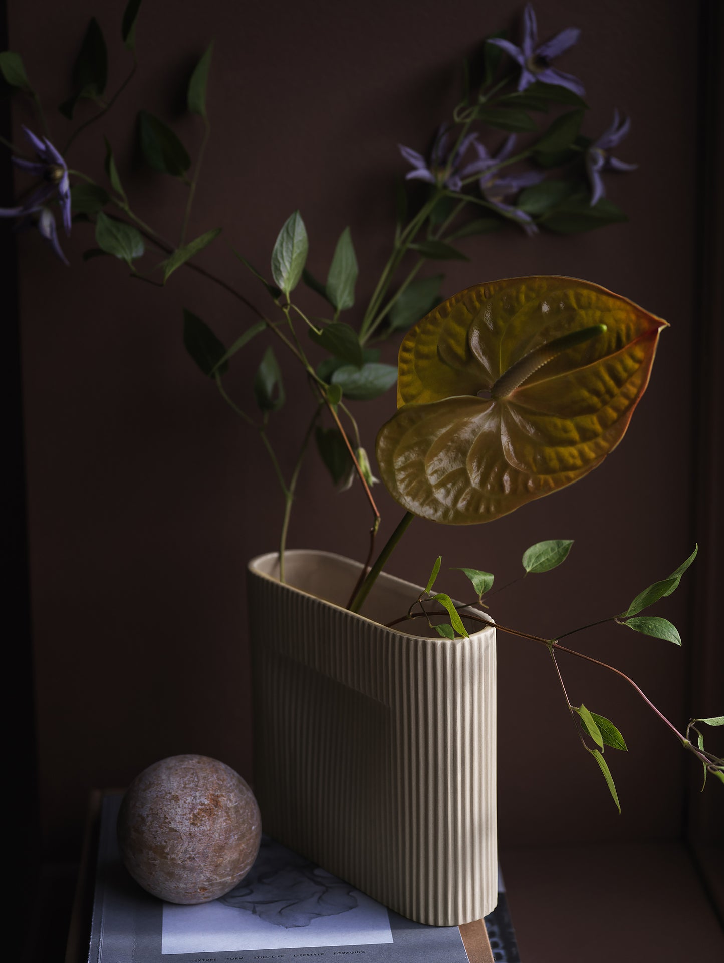 Beige Ridge Vase by Muuto