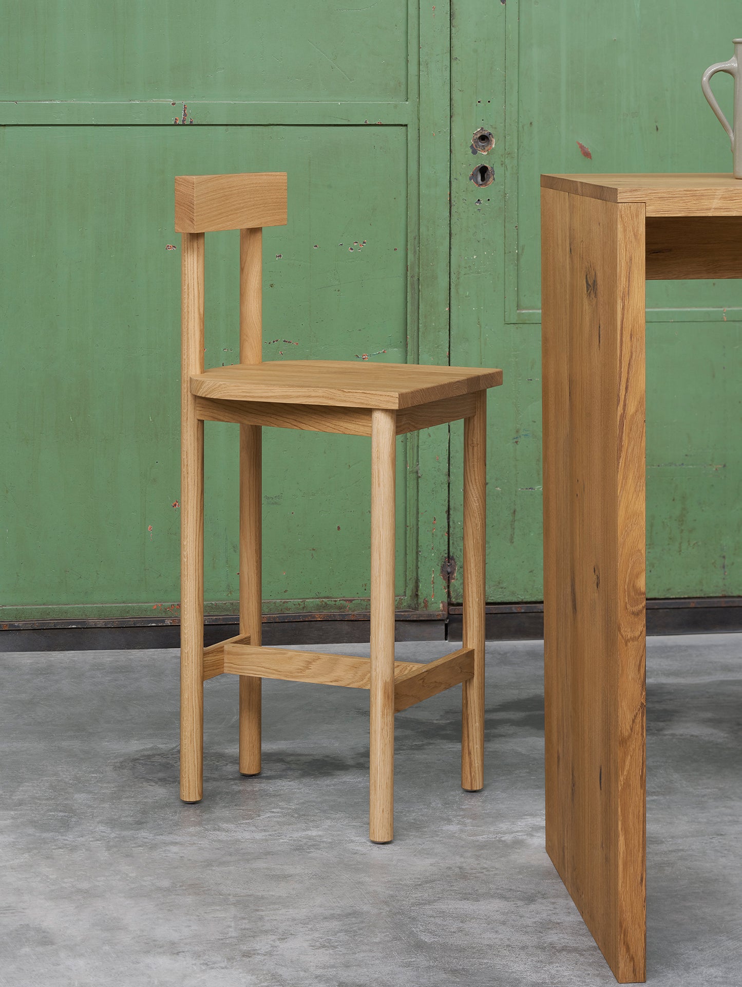 SX02 Gamar Stool by e15 - Clear Lacquered Oak