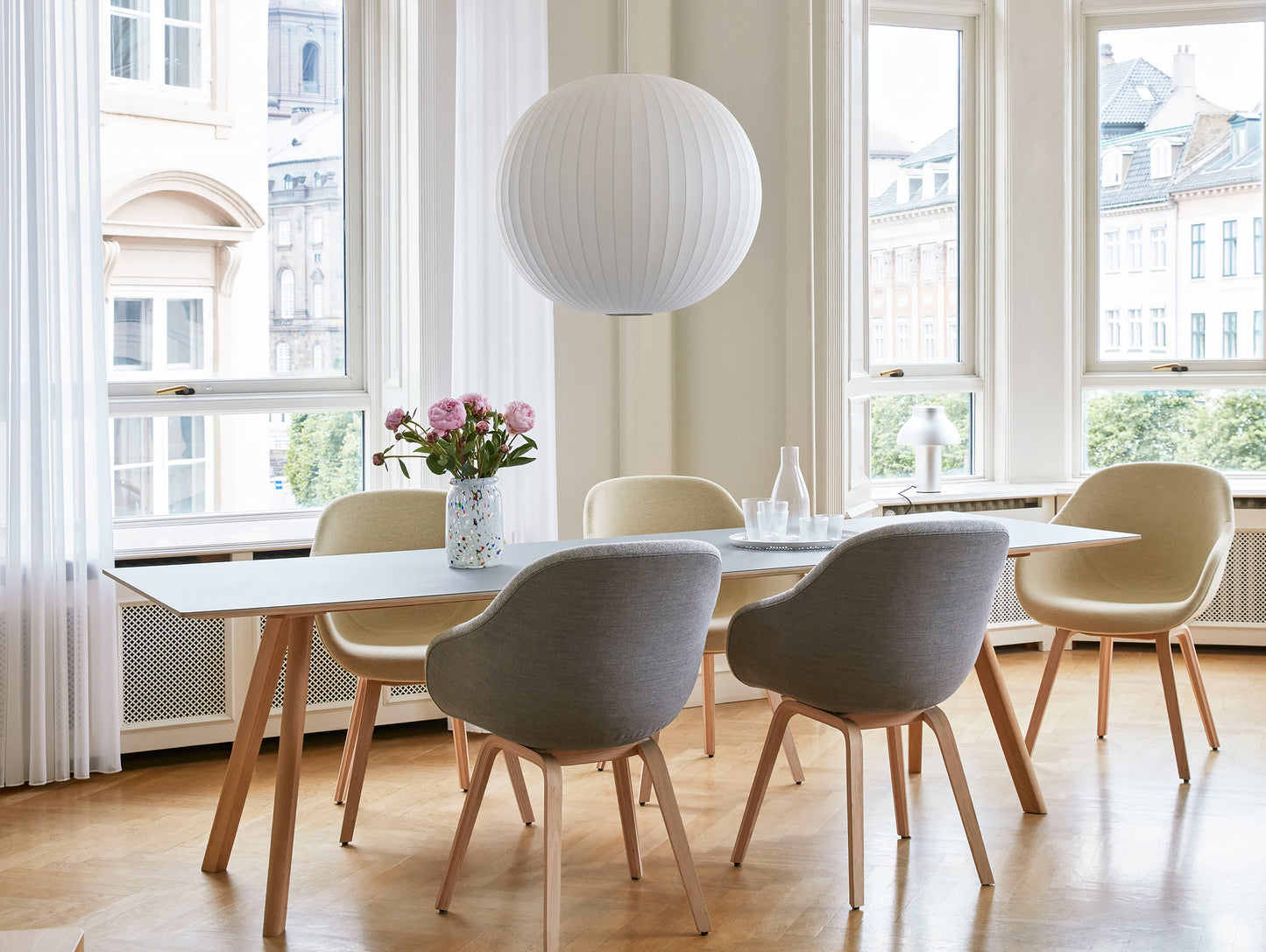 Copenhague Dining Table CPH30 by HAY / 90 x 250 cm / Grey Linoleum top / Oak base (water based lacquer)