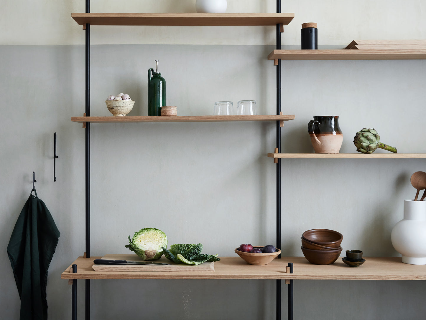 Moebe Shelving System - S.200.2.D Set in Black / Oiled Oak