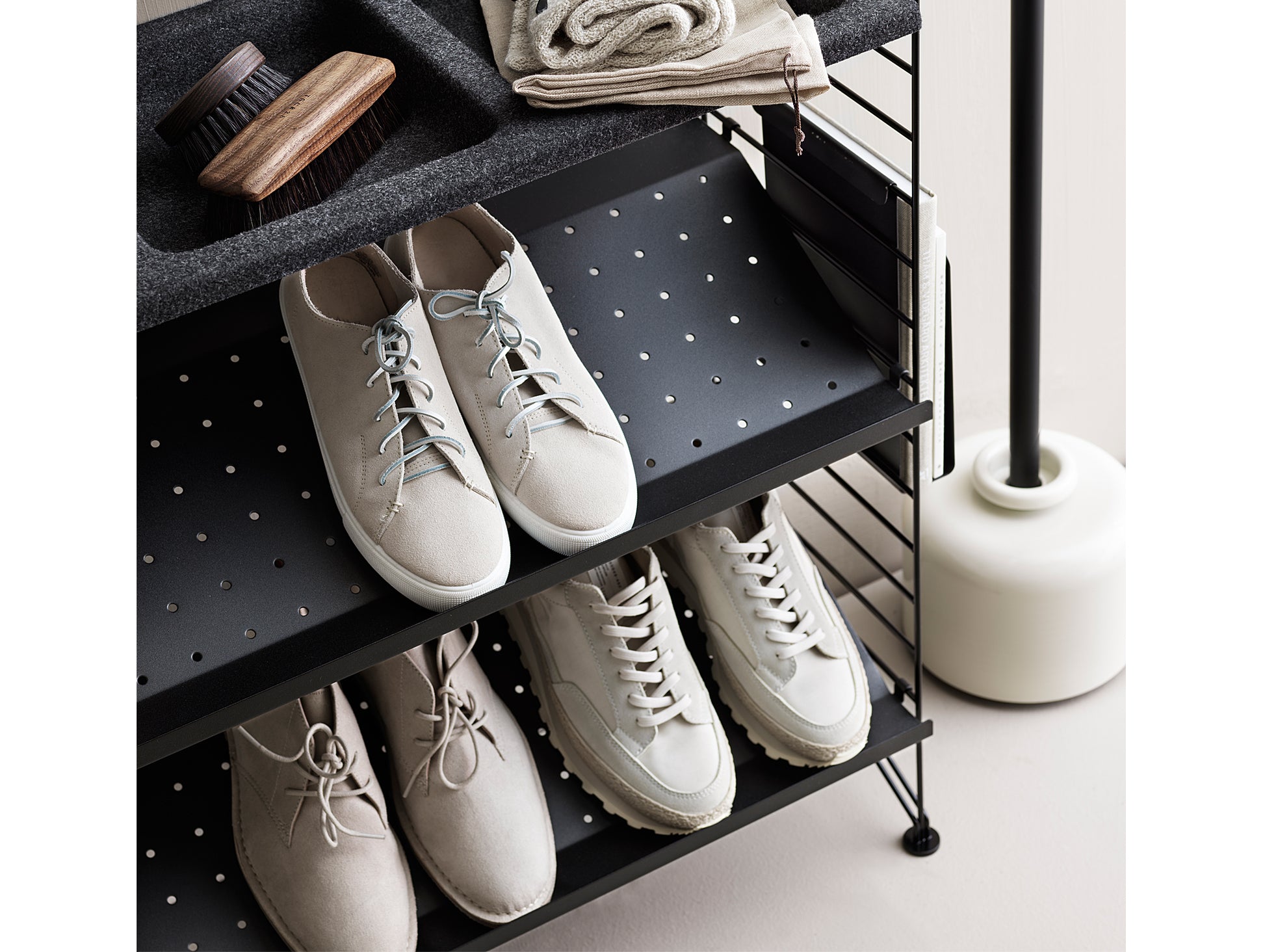 String Shoe Shelves - Black