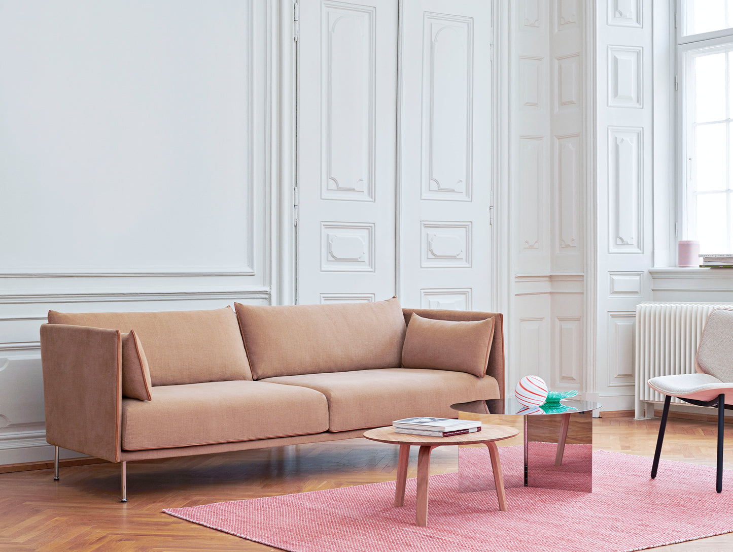 Silhouette Sofa - Linara 142, Chromed Steel Base, Cognac piping