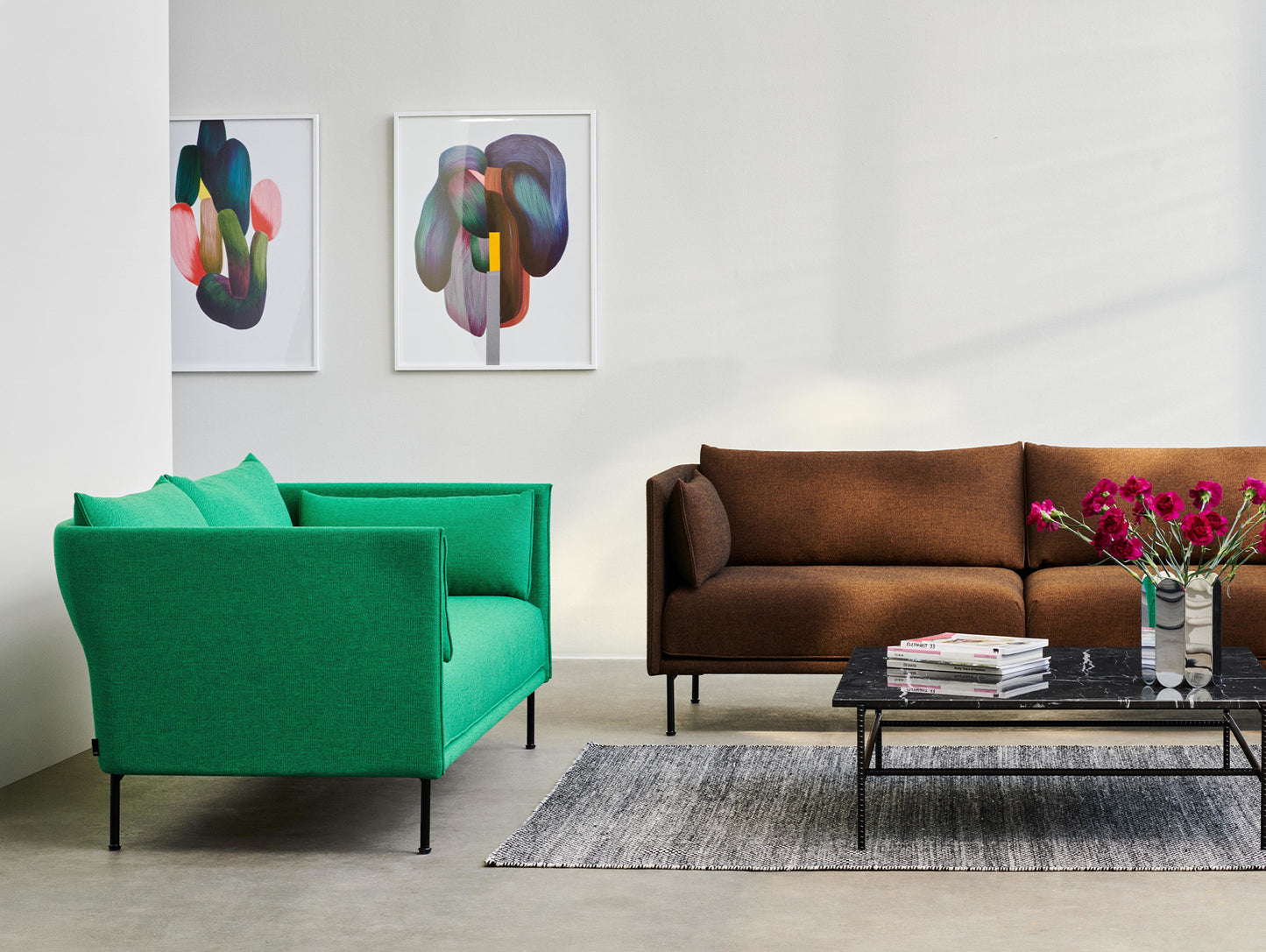 Silhouette Sofa - Mode 038, Black Painted Steel Base, Fabric Match Piping
