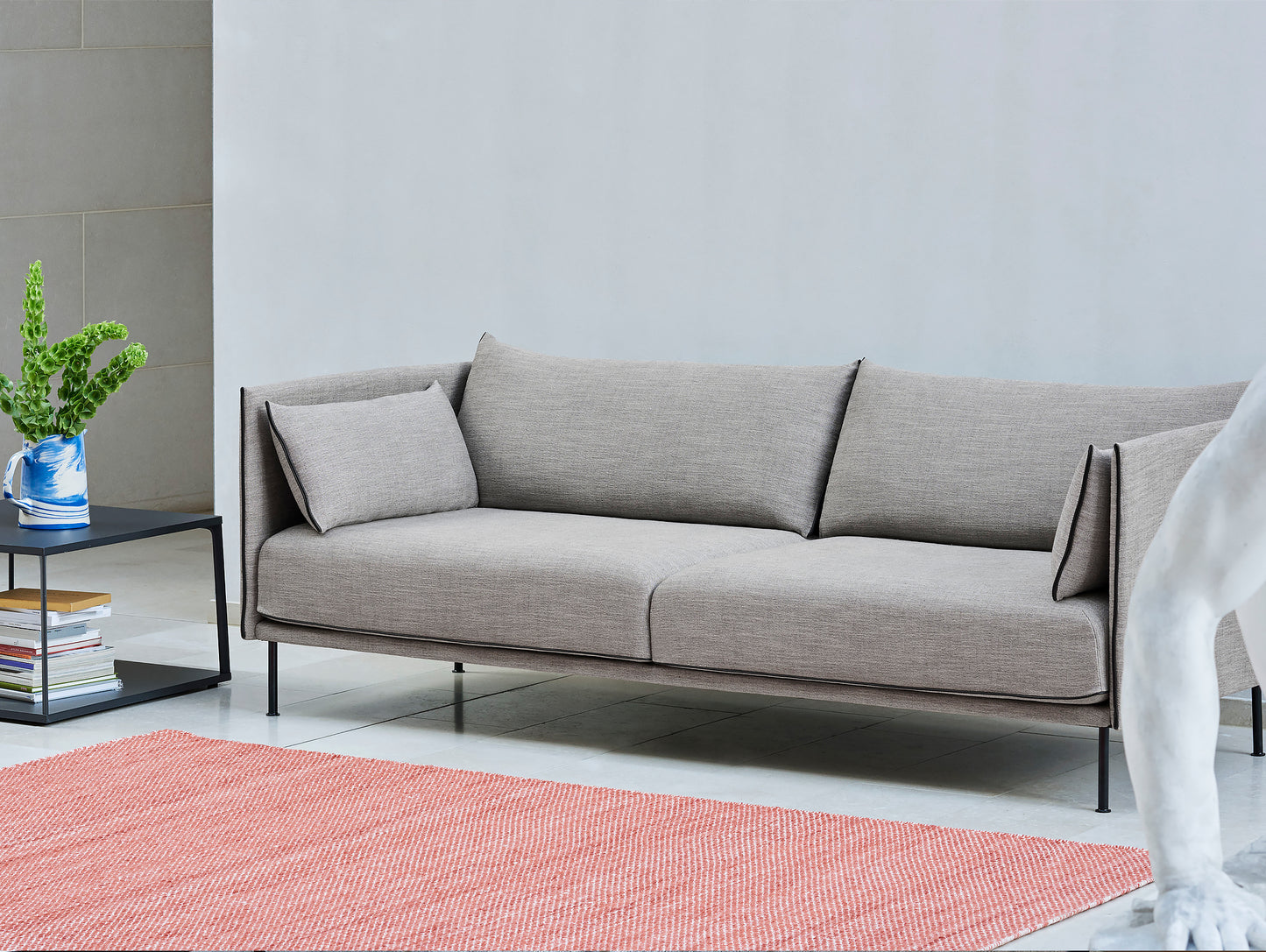 Silhouette Sofa - Black base, Ruskin 33, Black piping