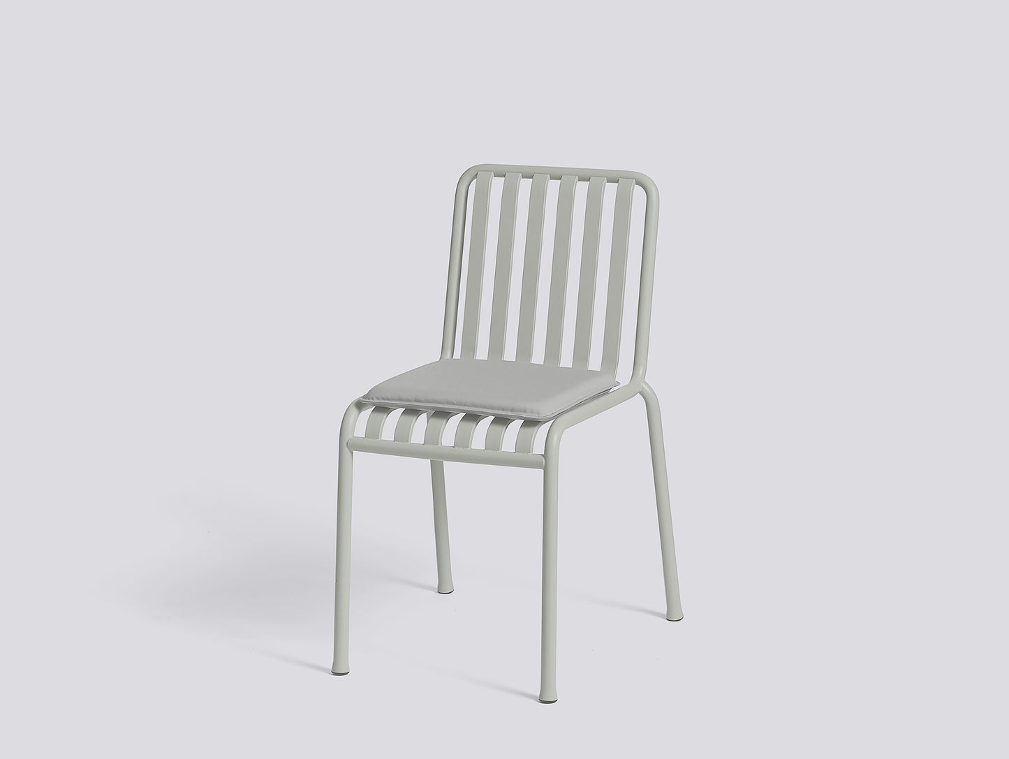 Sky Grey Palissade chair with Sky Grey cushion