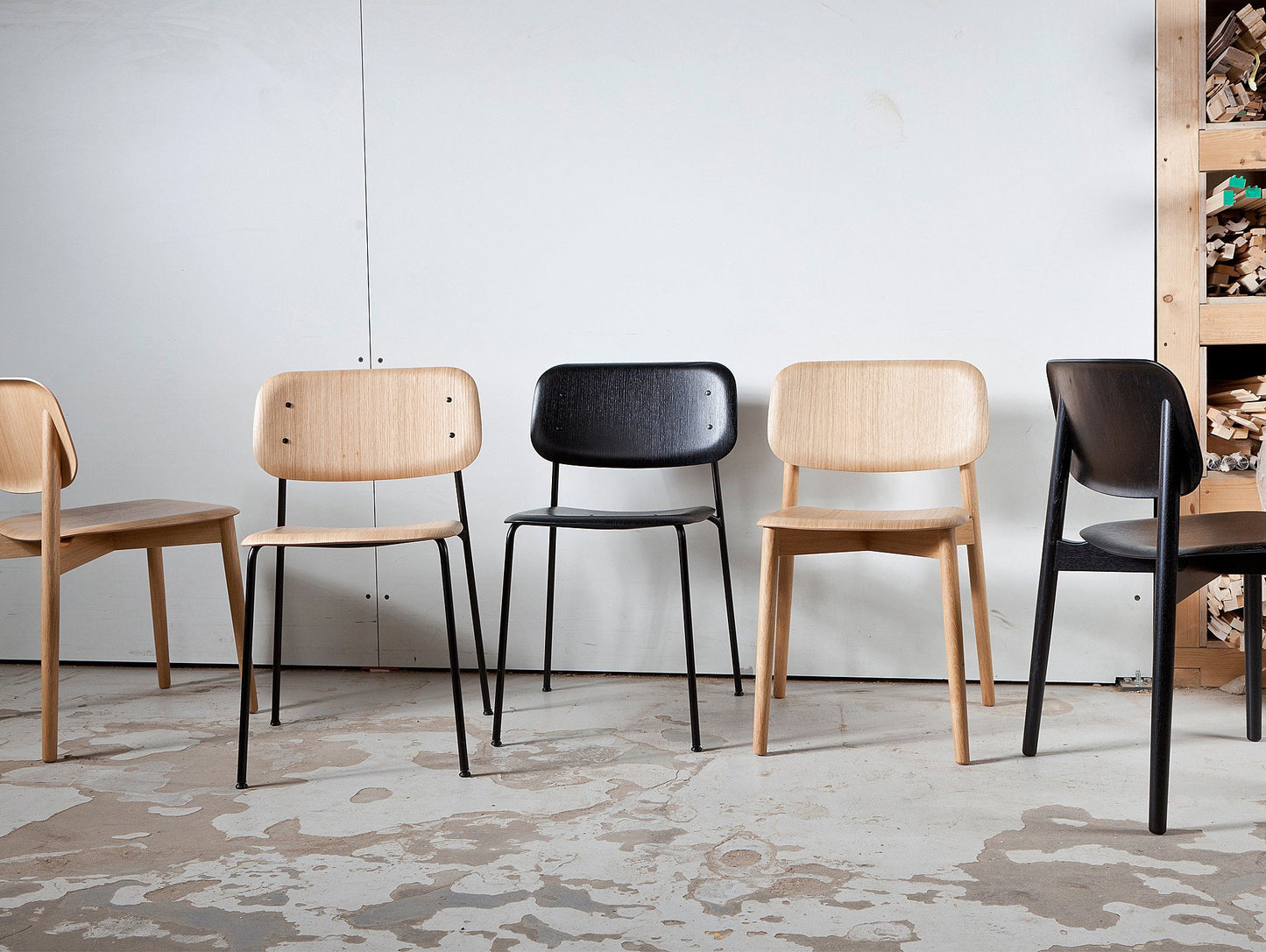 Soft Edge 60 (Wood Dining Chair)