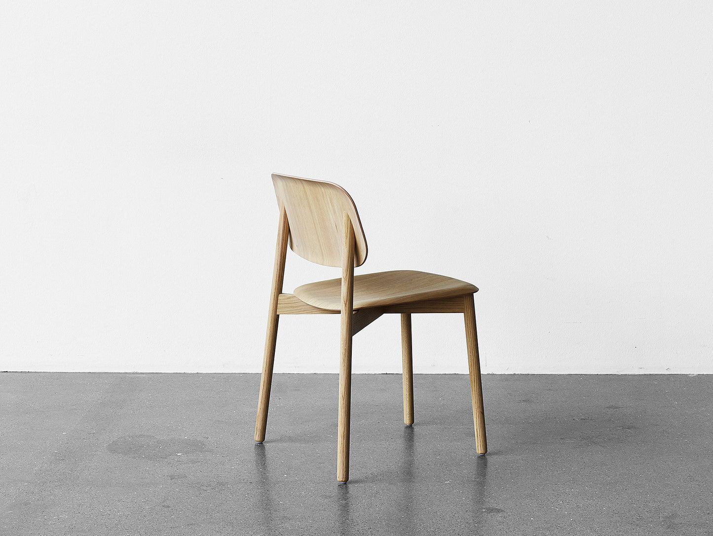 Soft Edge 60 (Wood Dining Chair)