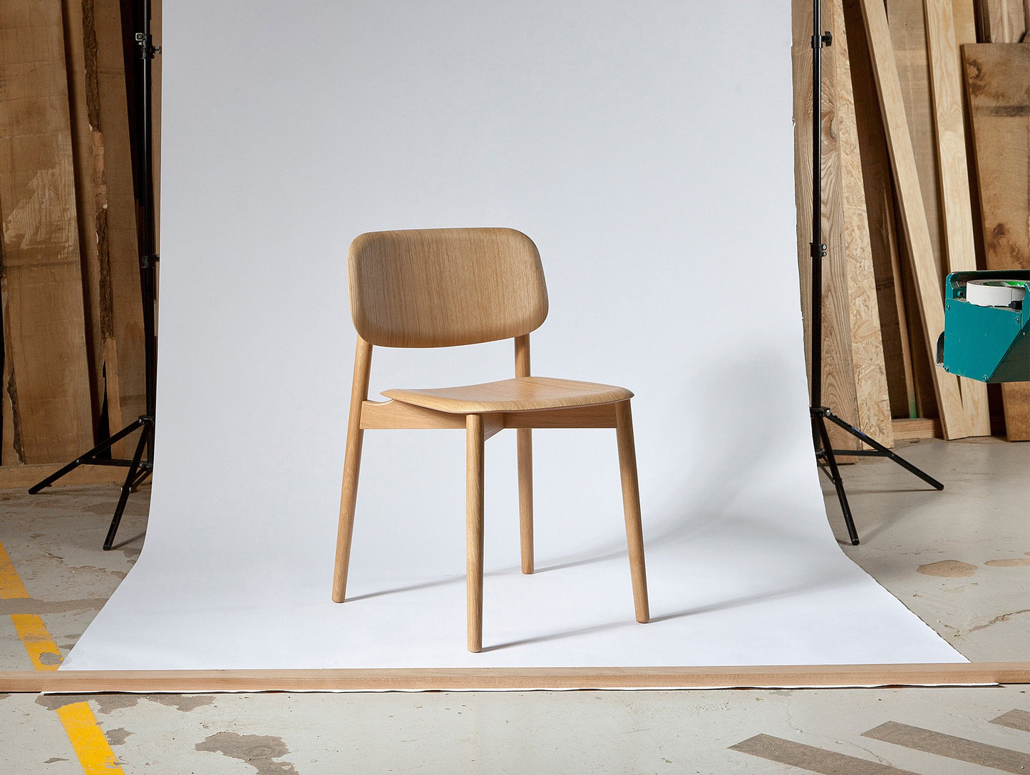 Soft Edge 60 (Wood Dining Chair)